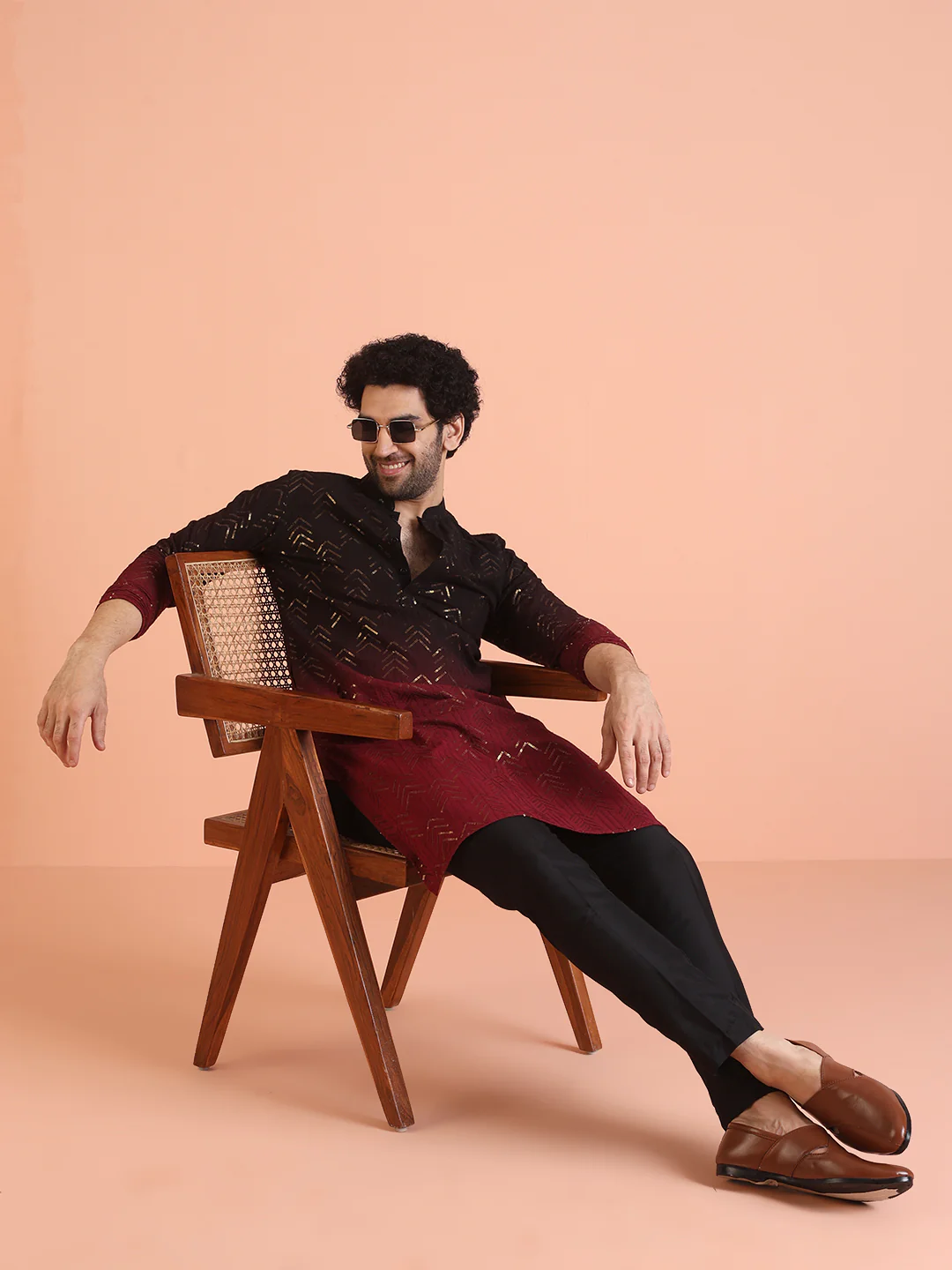 Men Ombre Embellished Sequinned Kurta - Image 7