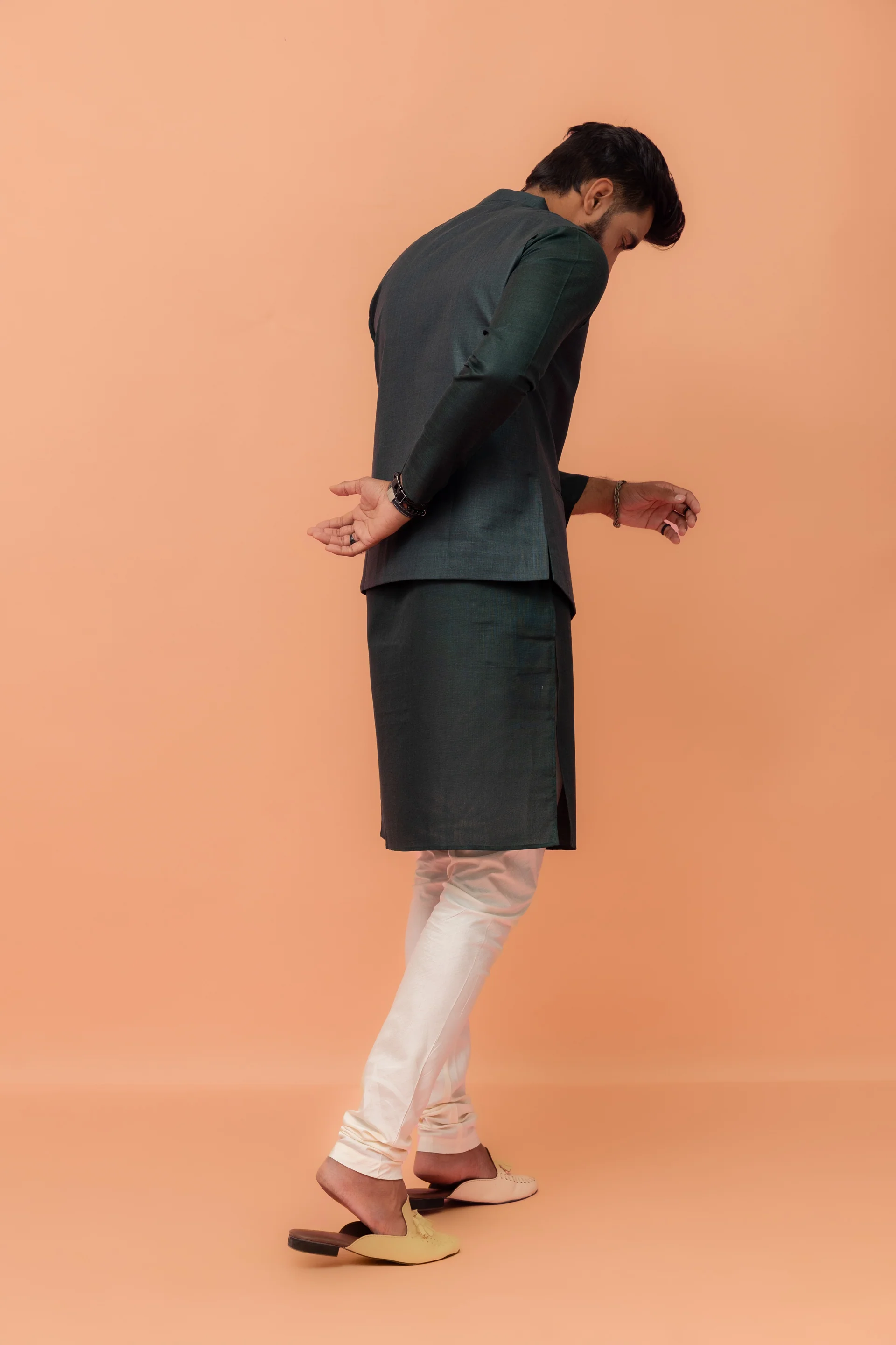 Men Green Solid Nehru Jacket - Image 6