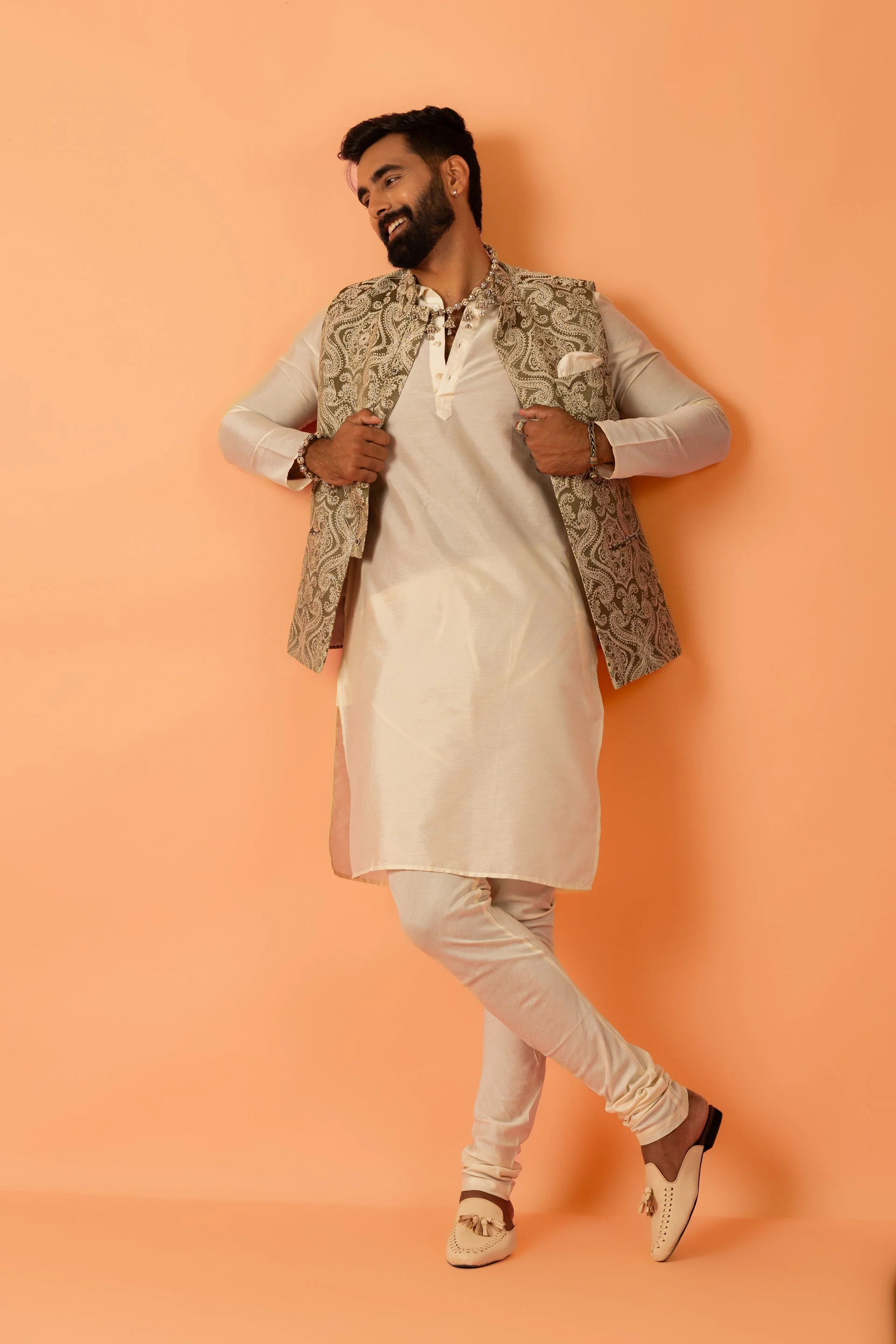 Beige Silk Embroidered Nehru Jacket Bundi - Image 8