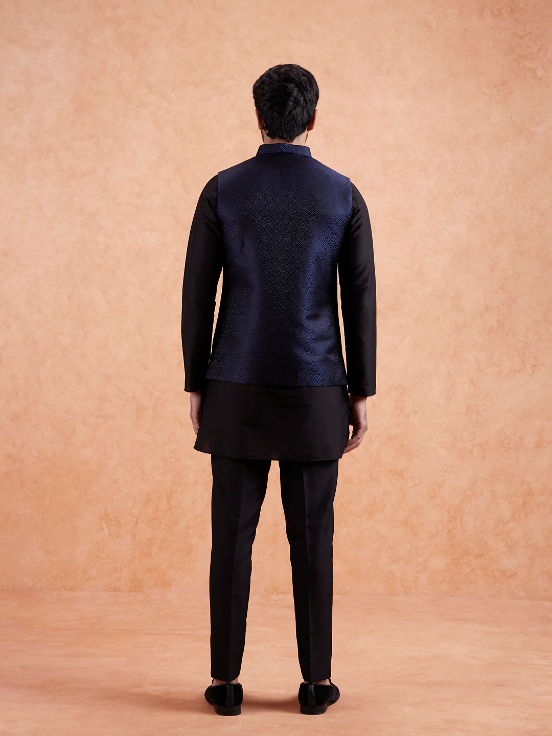 Men Navy Blue Textured Nehru Jacket - Image 6