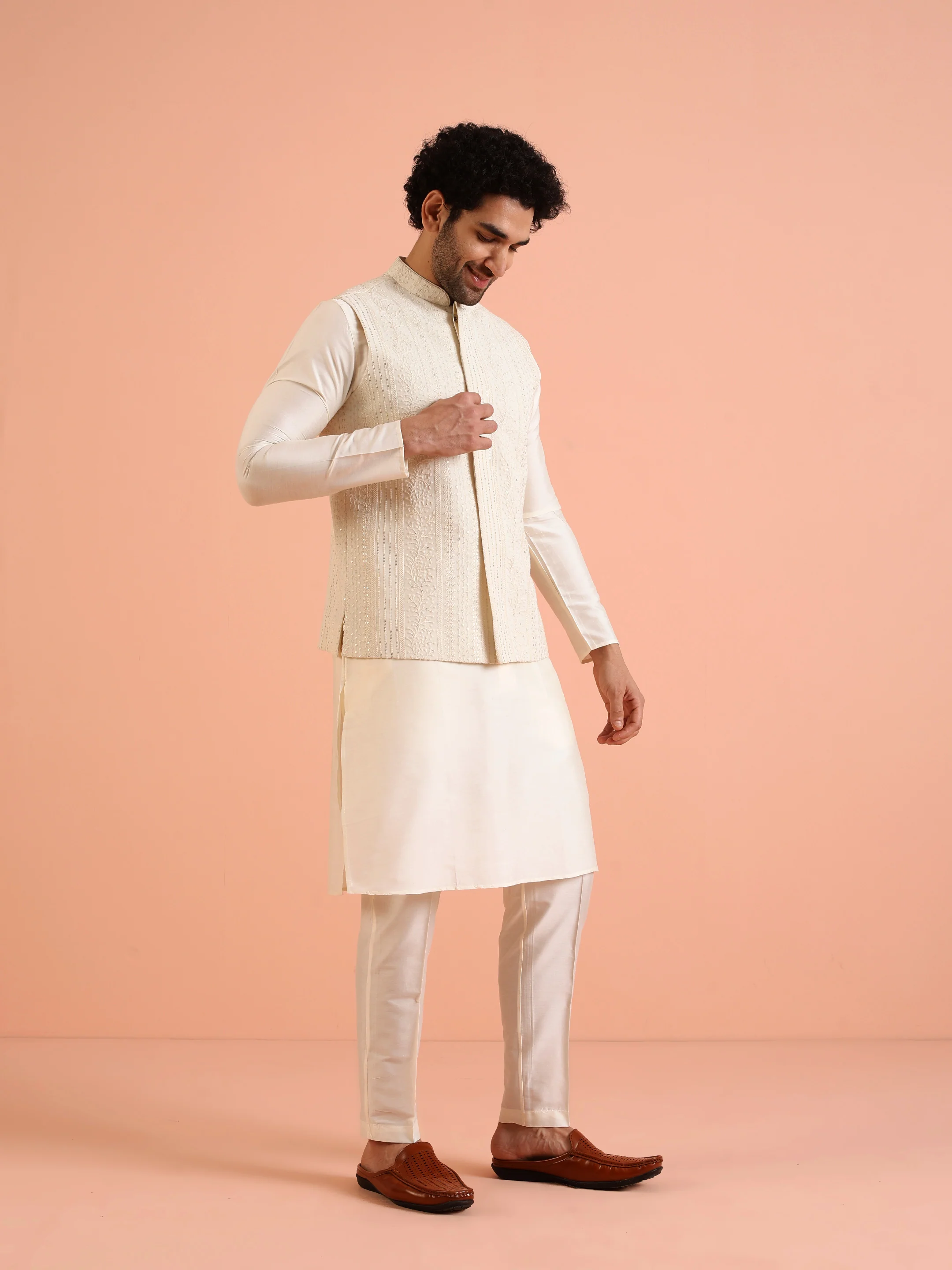 Cream Embroidered Mirror Work Jacket - Image 2