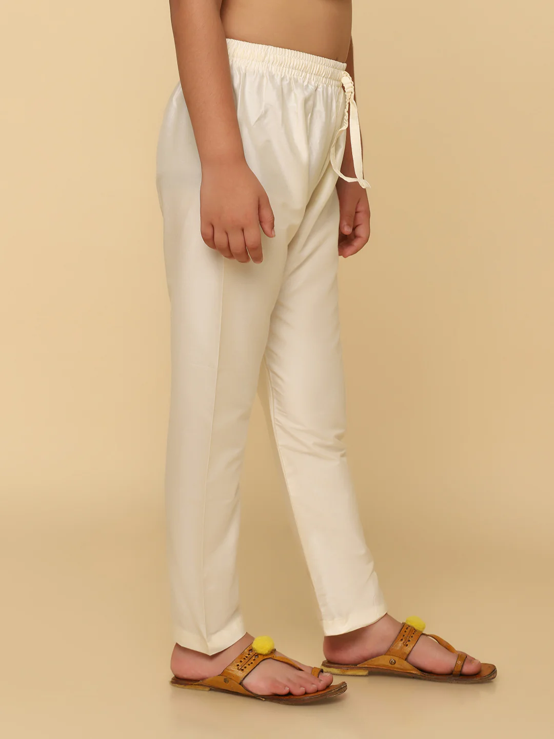 Boy's Off White Pyjama - Image 3