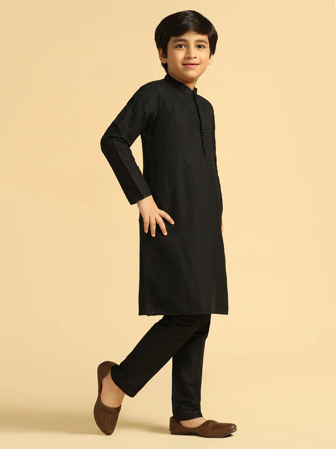 Boy's Black Self Design Kurta - Image 2