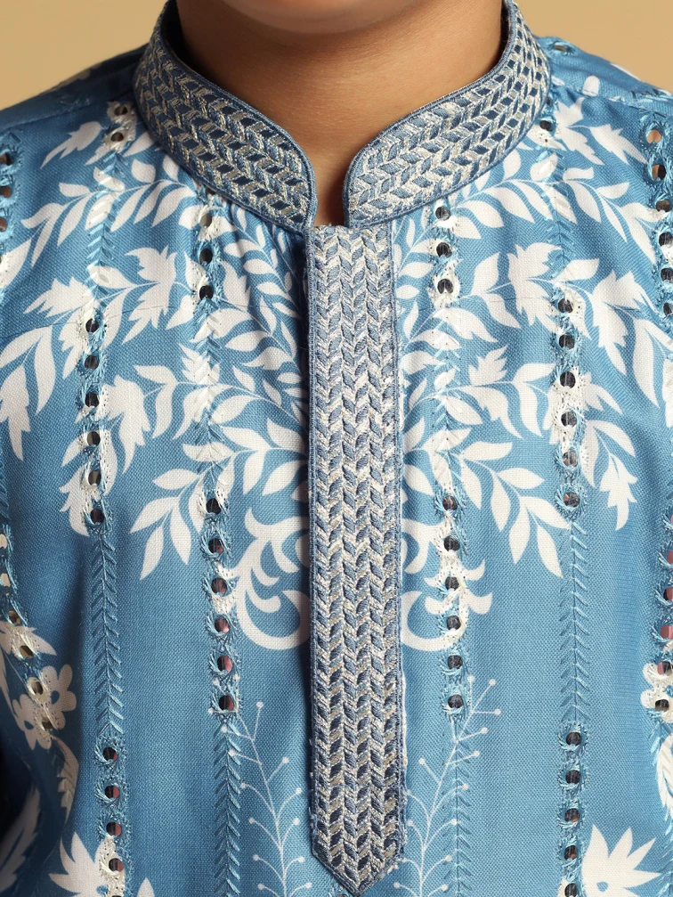 Boy's Blue Printed Thread Work Kurta Patiala Set - Image 5
