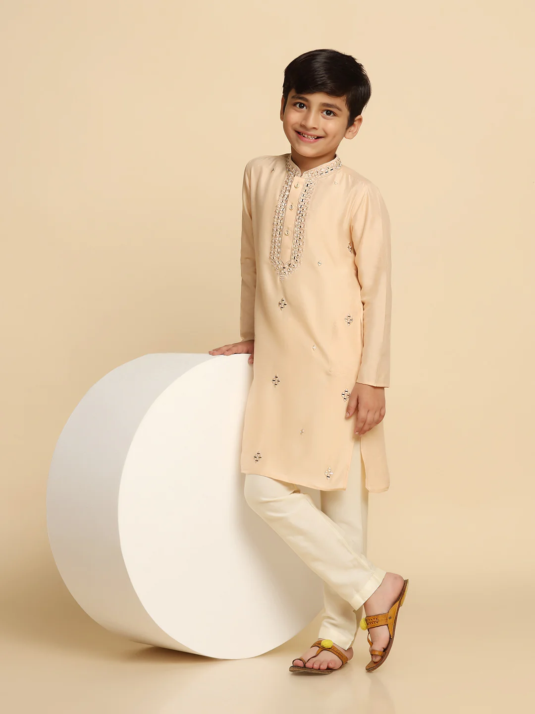 Boy's Cream kurta Pyjama Set - Image 7