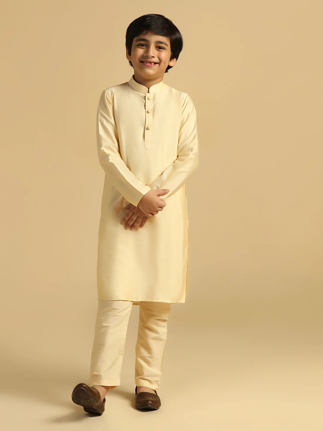 Boy's Cream Solid Kurta Pyjama Set - Image 8