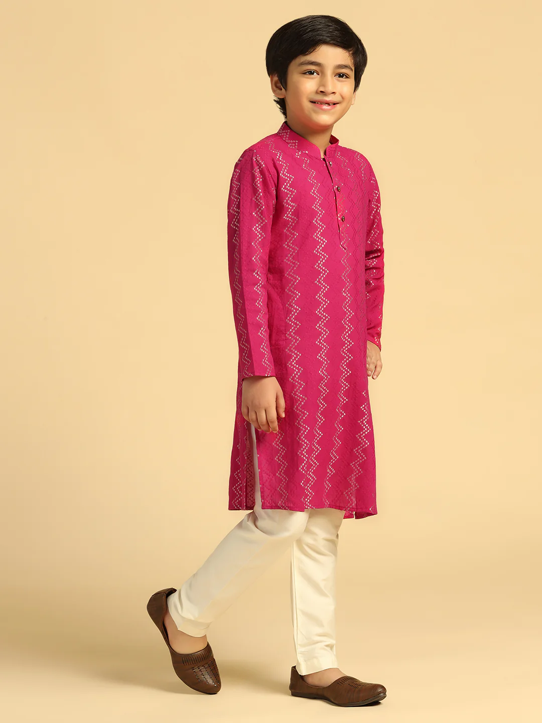 Boy's Hot Pink Embroidered Kurta - Image 3
