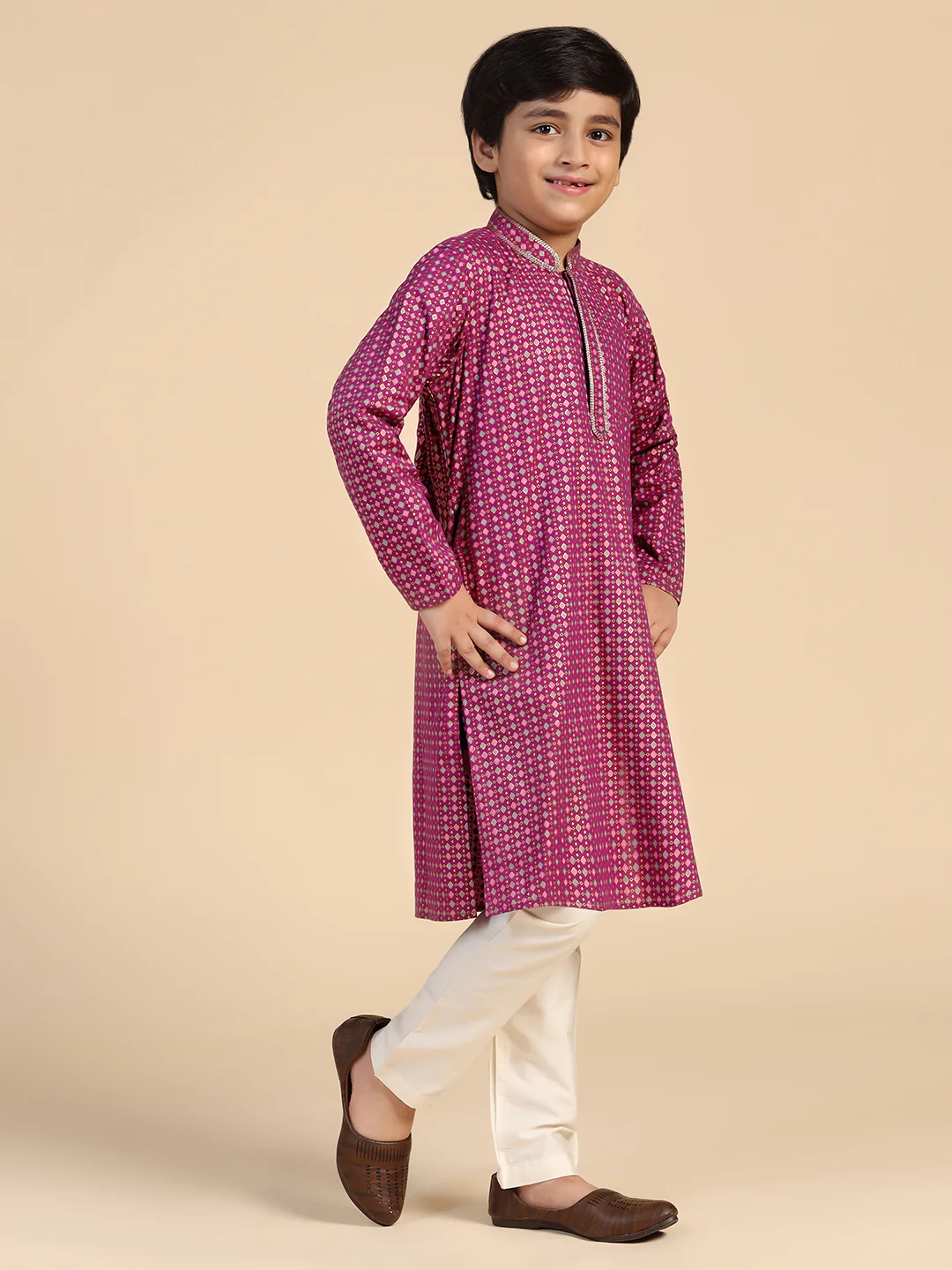 Boy's Hot Pink Printed Kurta Pyjama Set - Image 4