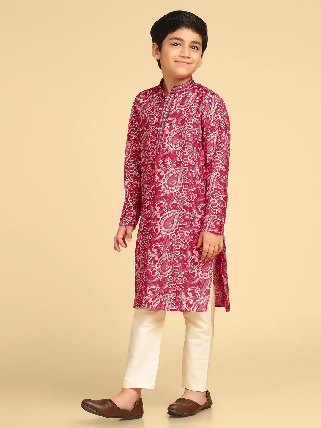 Boy's Hot Pink Printed Paisley Kurta Pyjama Set - Image 3