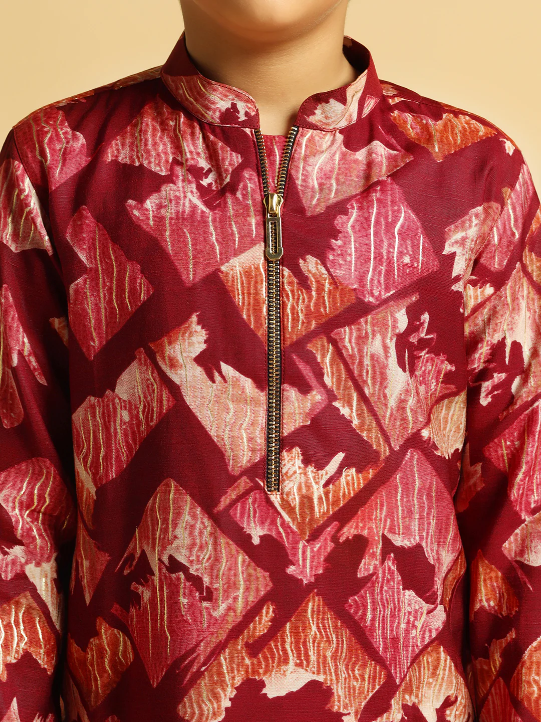 Boy's Maroon Printed Kurta Pyjama Set - Image 5