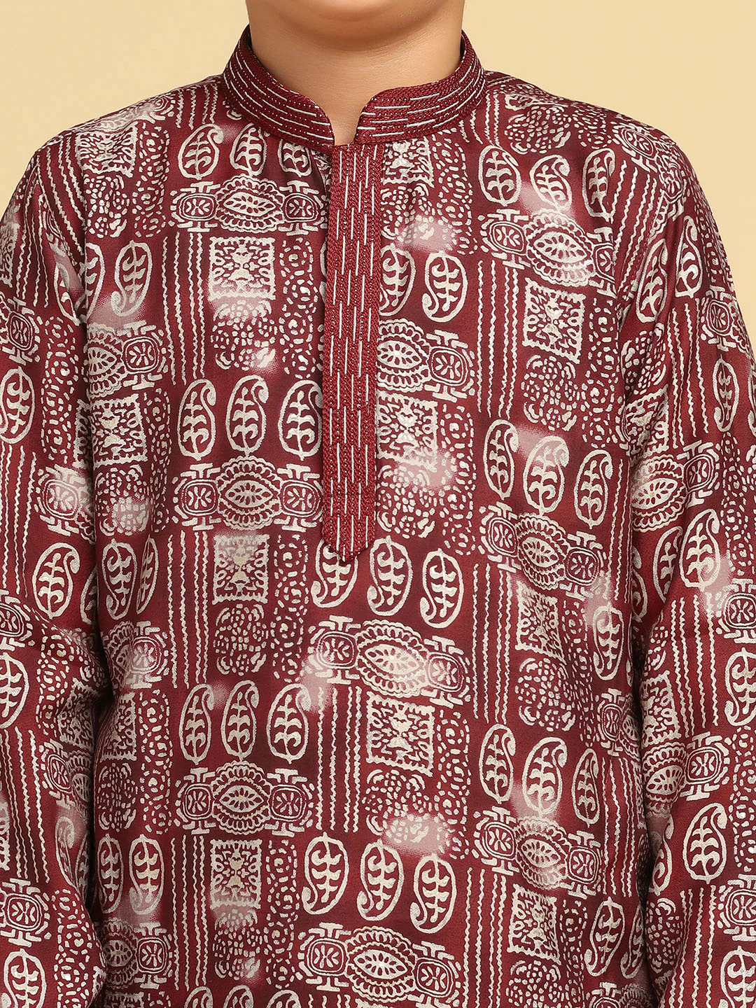 Boy's Maroon Printed Paisley Kurta Pyjama Set - Image 5