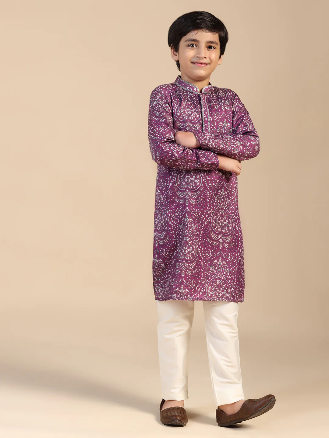 Boy's Mauve Printed Ethnic Motifs Kurta Pyjama Set - Image 3