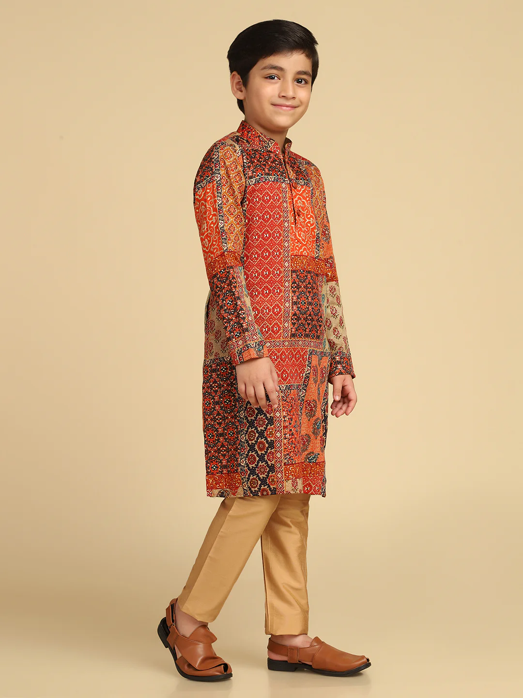 Boy's Multi Foil Print Abstract Kurta - Image 3