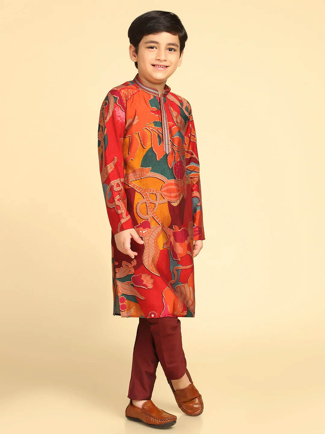 Boy's Multi Printed Abstract Kurta - Image 3