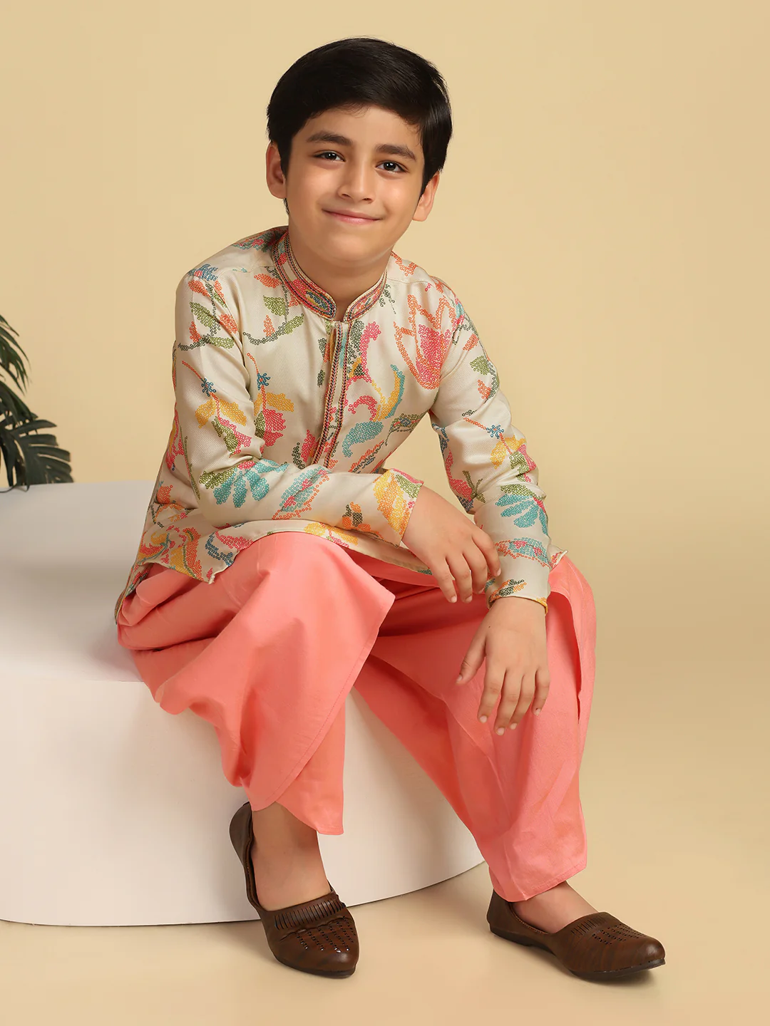 Boy's Multi Printed Bandhani Kurta Dhoti Pant Set - Image 6