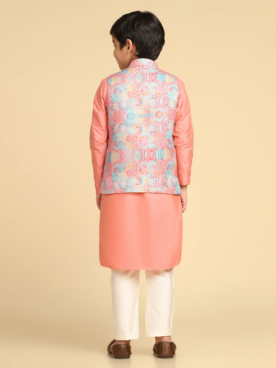 Boy's Multi Printed Ethnic Motifs Kurta Nehru Jacket Pyjama Set - Image 4