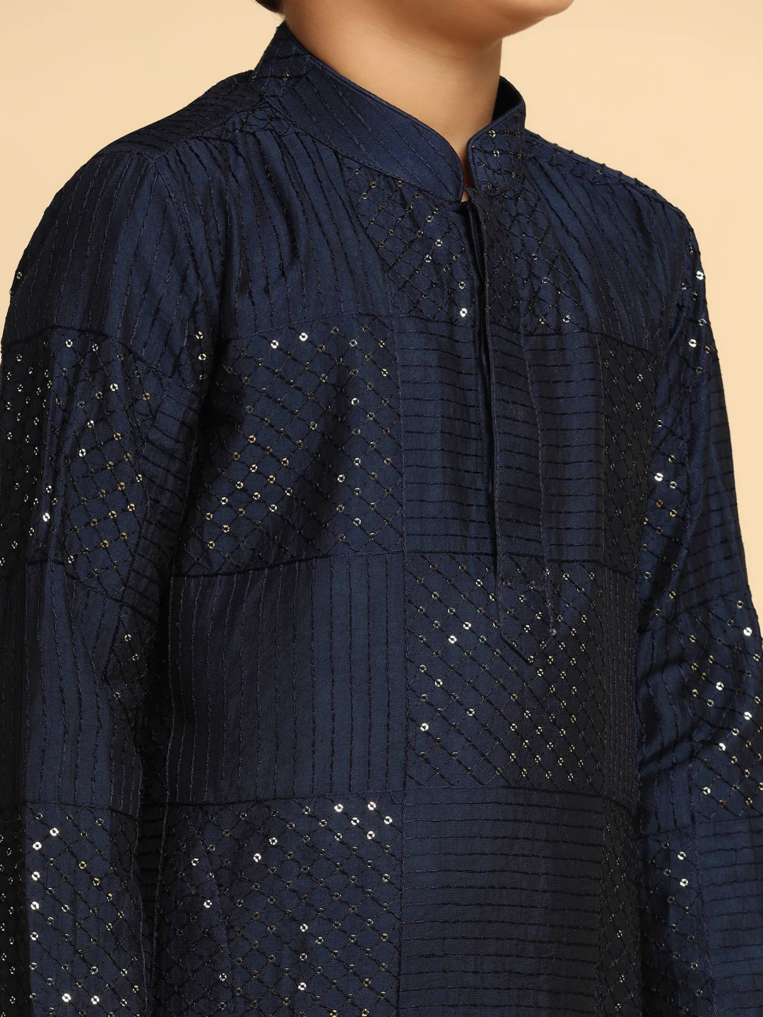 Boy's Navy Blue Embellished Kurta - Image 5