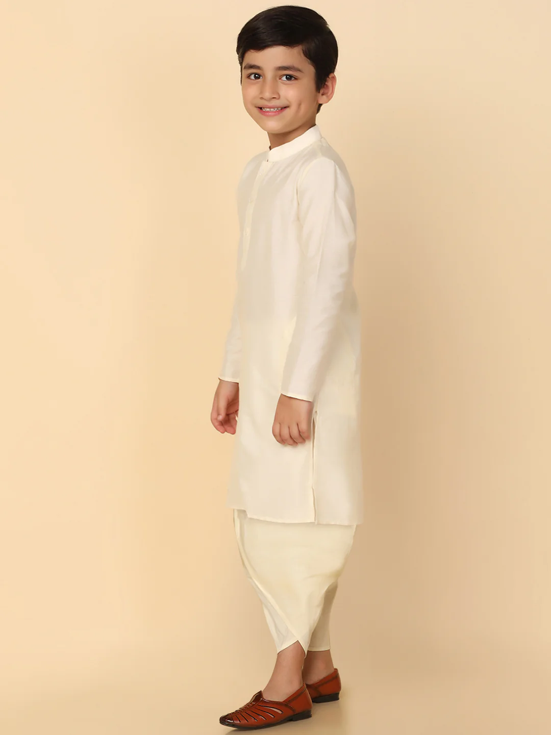 Boy's Off White Kurta Dhoti Set - Image 2