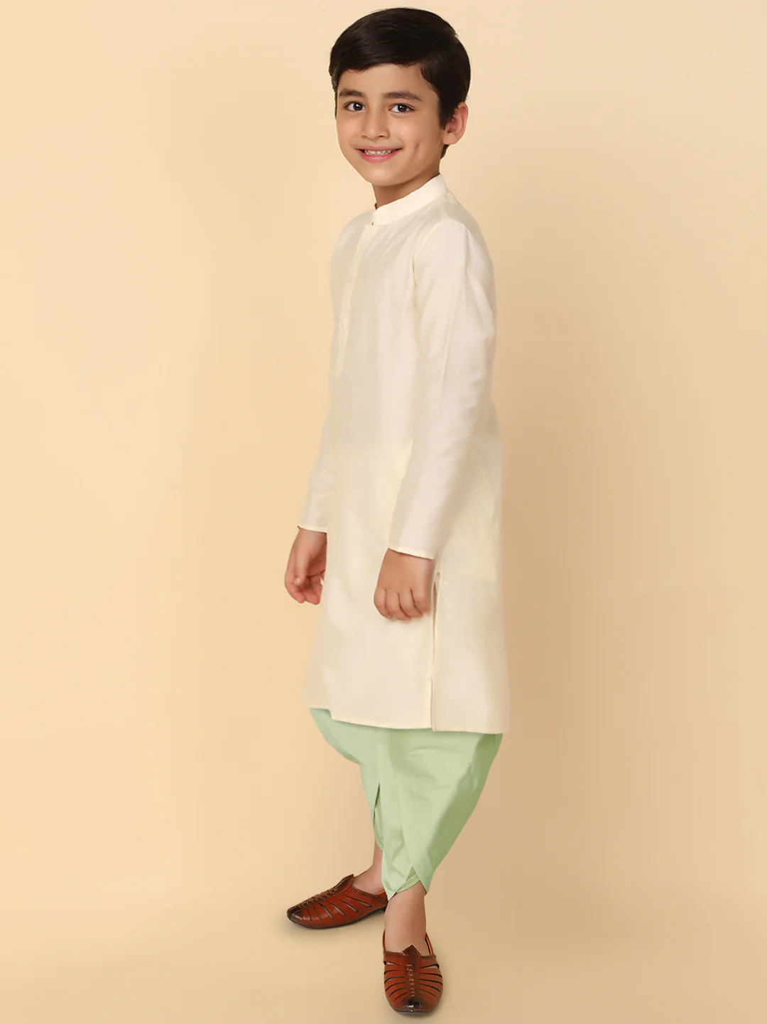 Boy's Off White Kurta Dhoti Set - Image 2