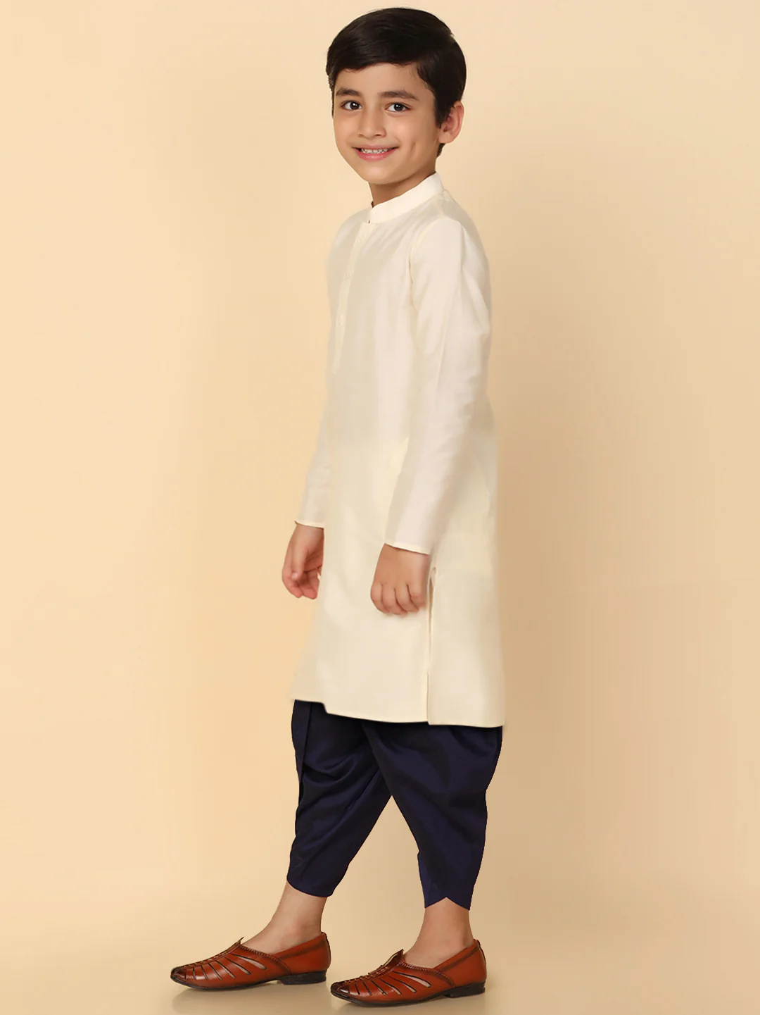 Boy's Off White Kurta Dhoti Set - Image 3