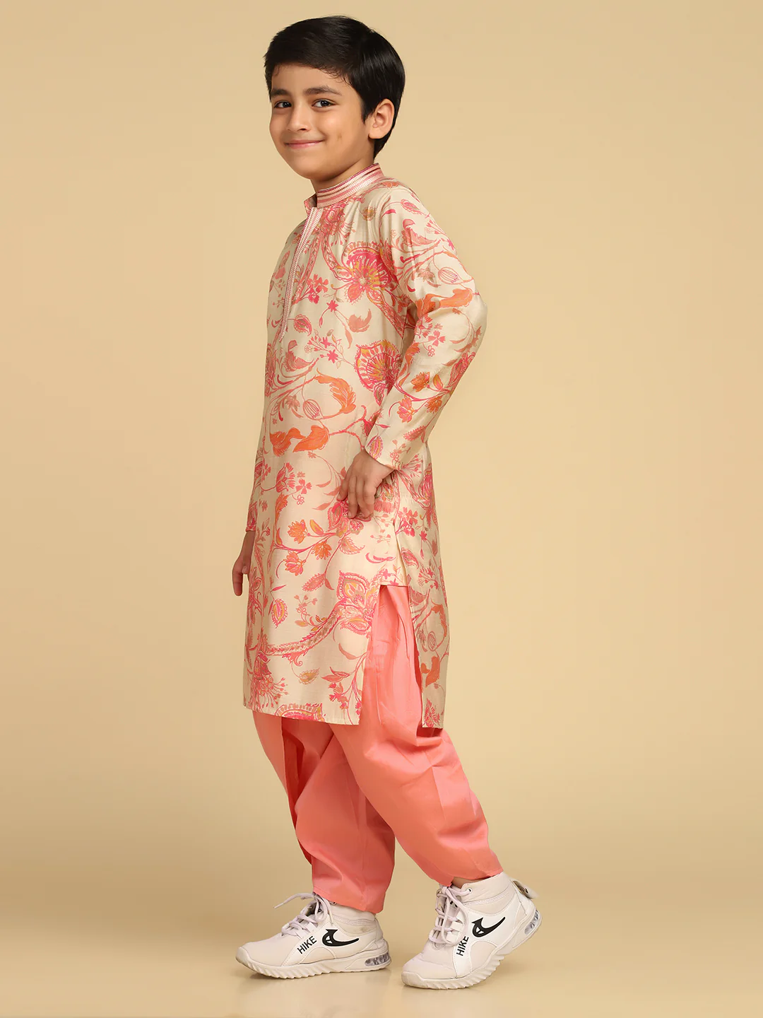 Boy's Off White Printed Floral Kurta Dhoti Pant Set - Image 2
