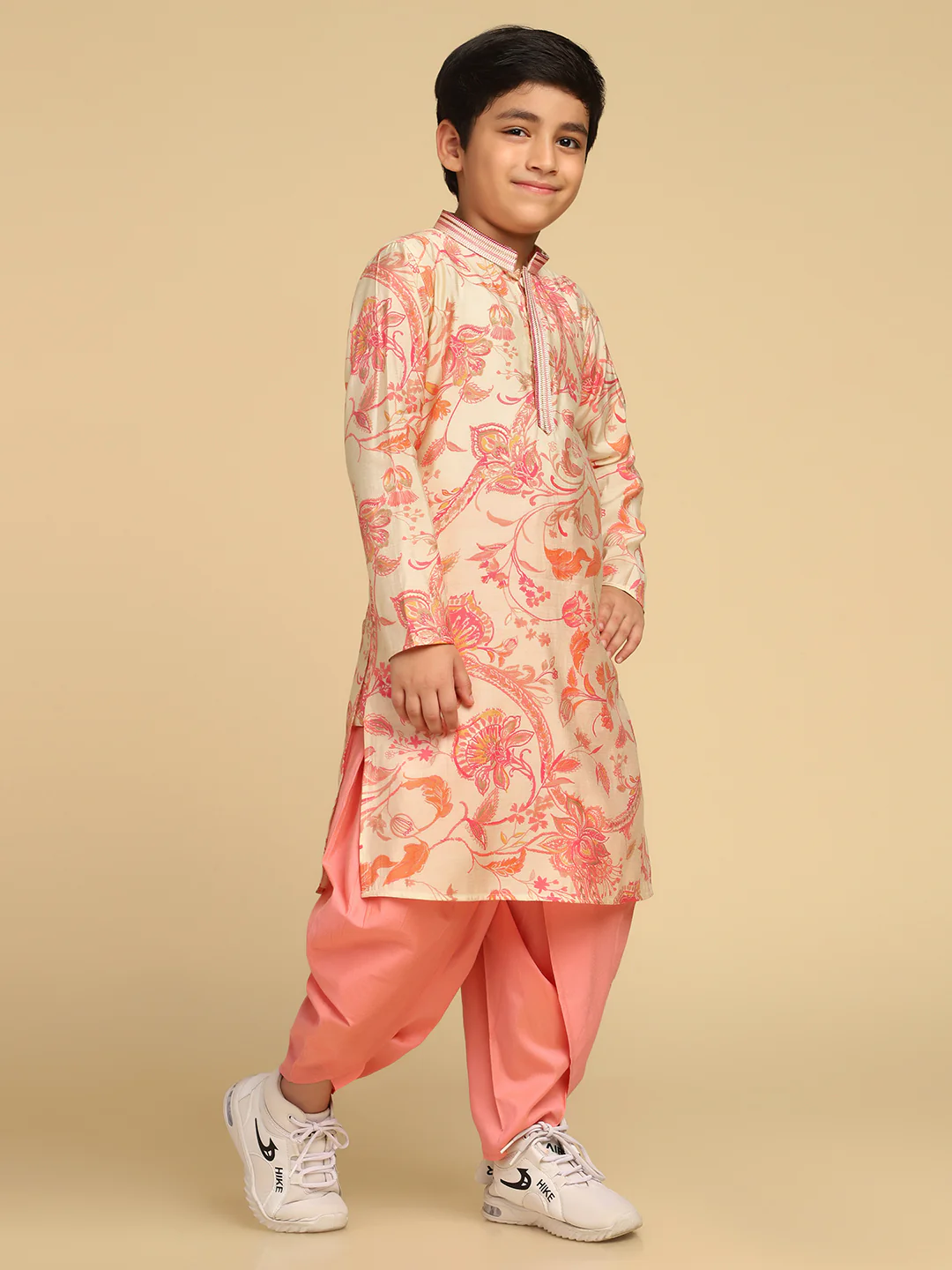 Boy's Off White Printed Floral Kurta Dhoti Pant Set - Image 3
