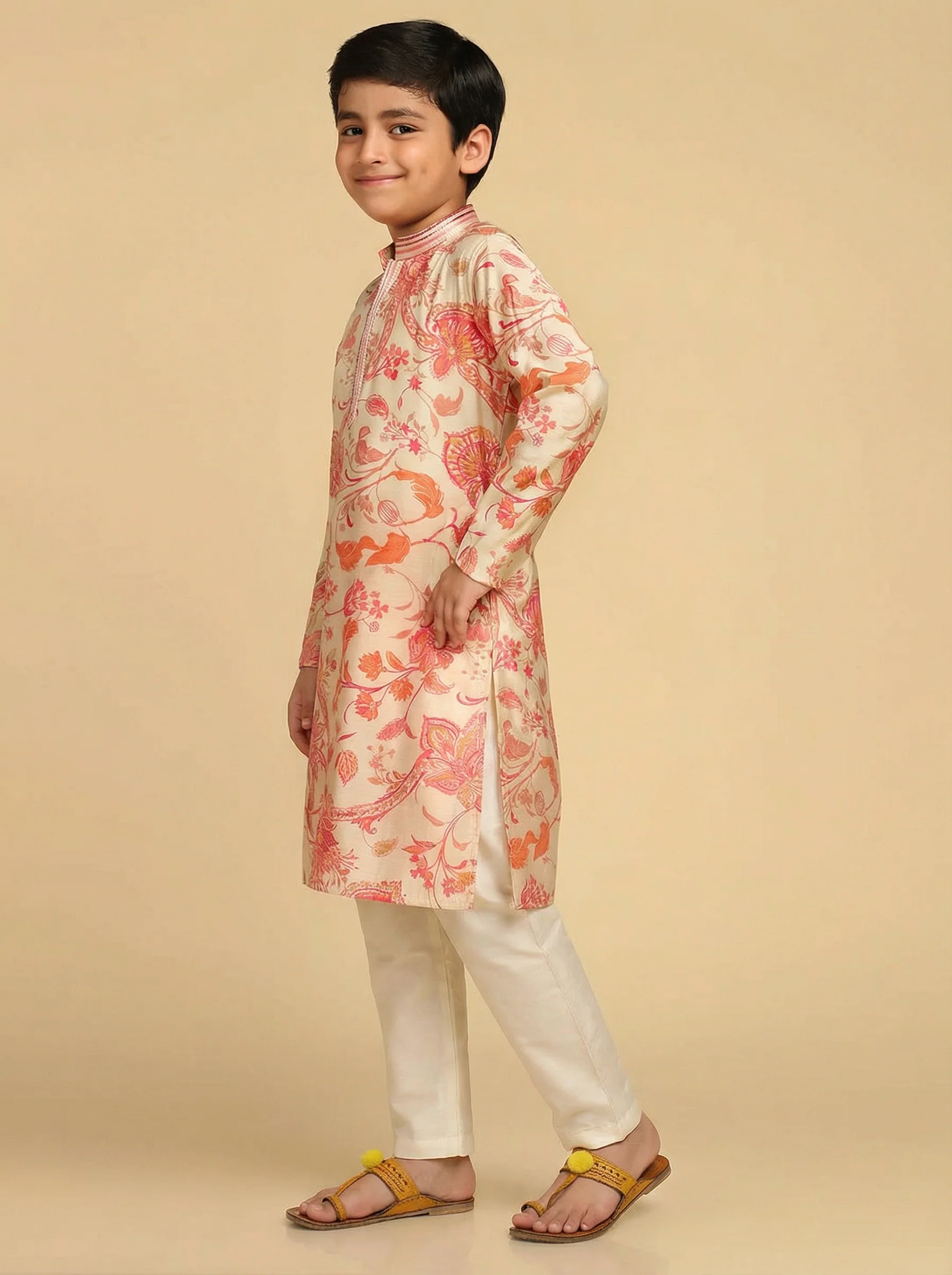 Boy's Off White Printed Floral Kurta - Image 3