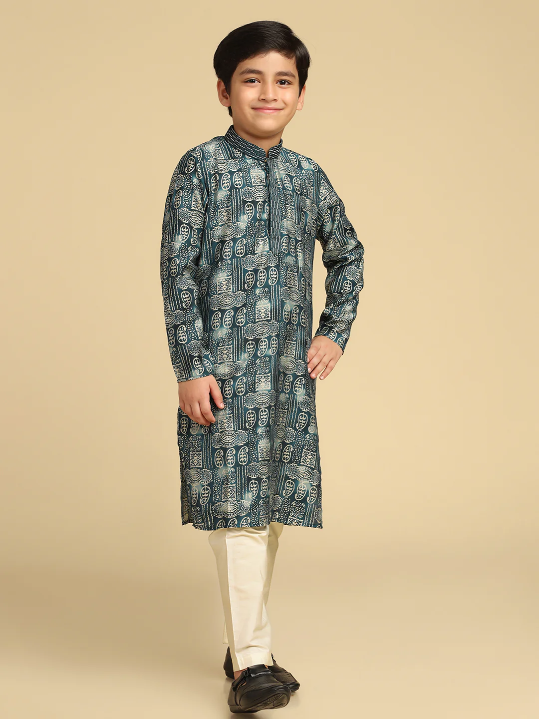 Boy's Turquoise Blue Printed Paisley Kurta Pyjama Set - Image 3