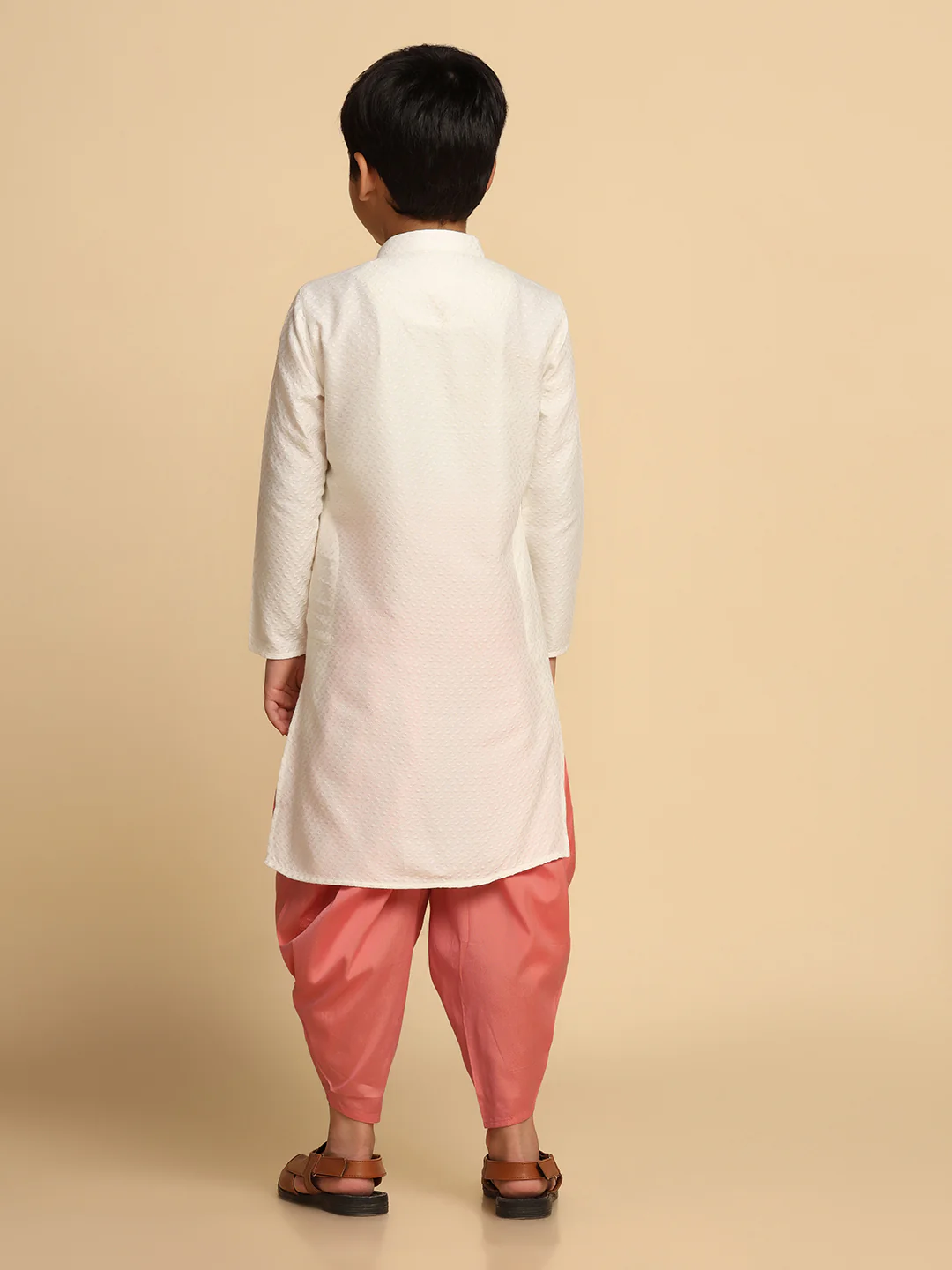 Boy's White Embroidered Kurta - Image 4