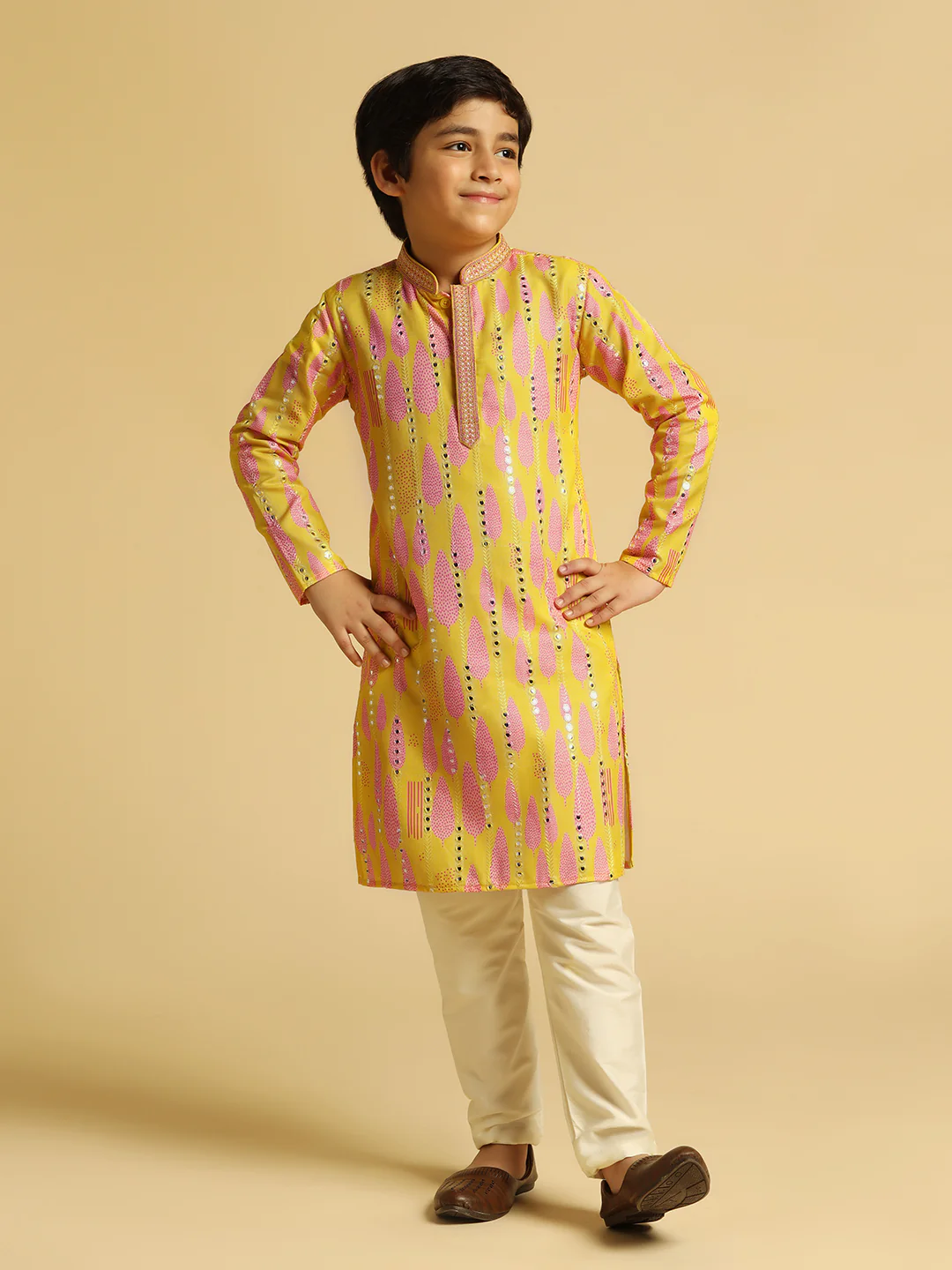 Boy's Yellow Printed Thread Work Kurta - Image 6