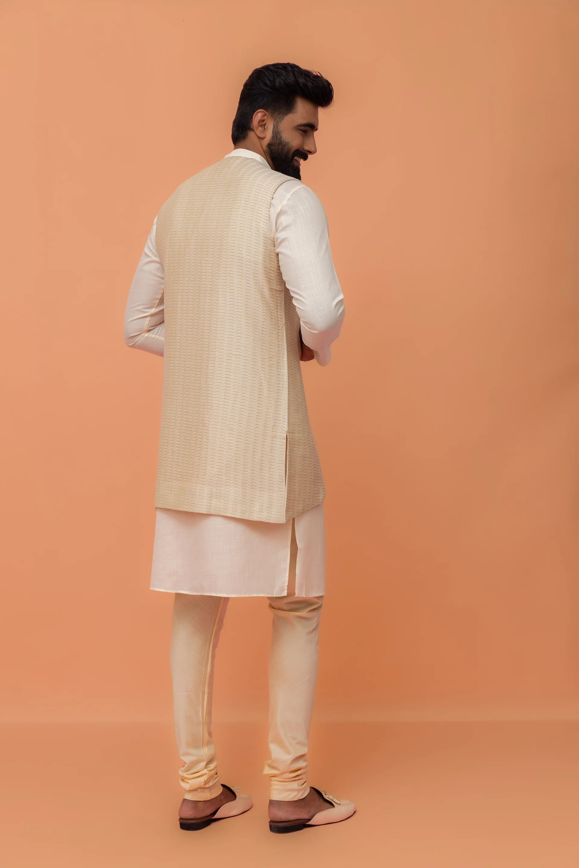 Beige Kurta with Textured Jacket & Churidar - Image 4