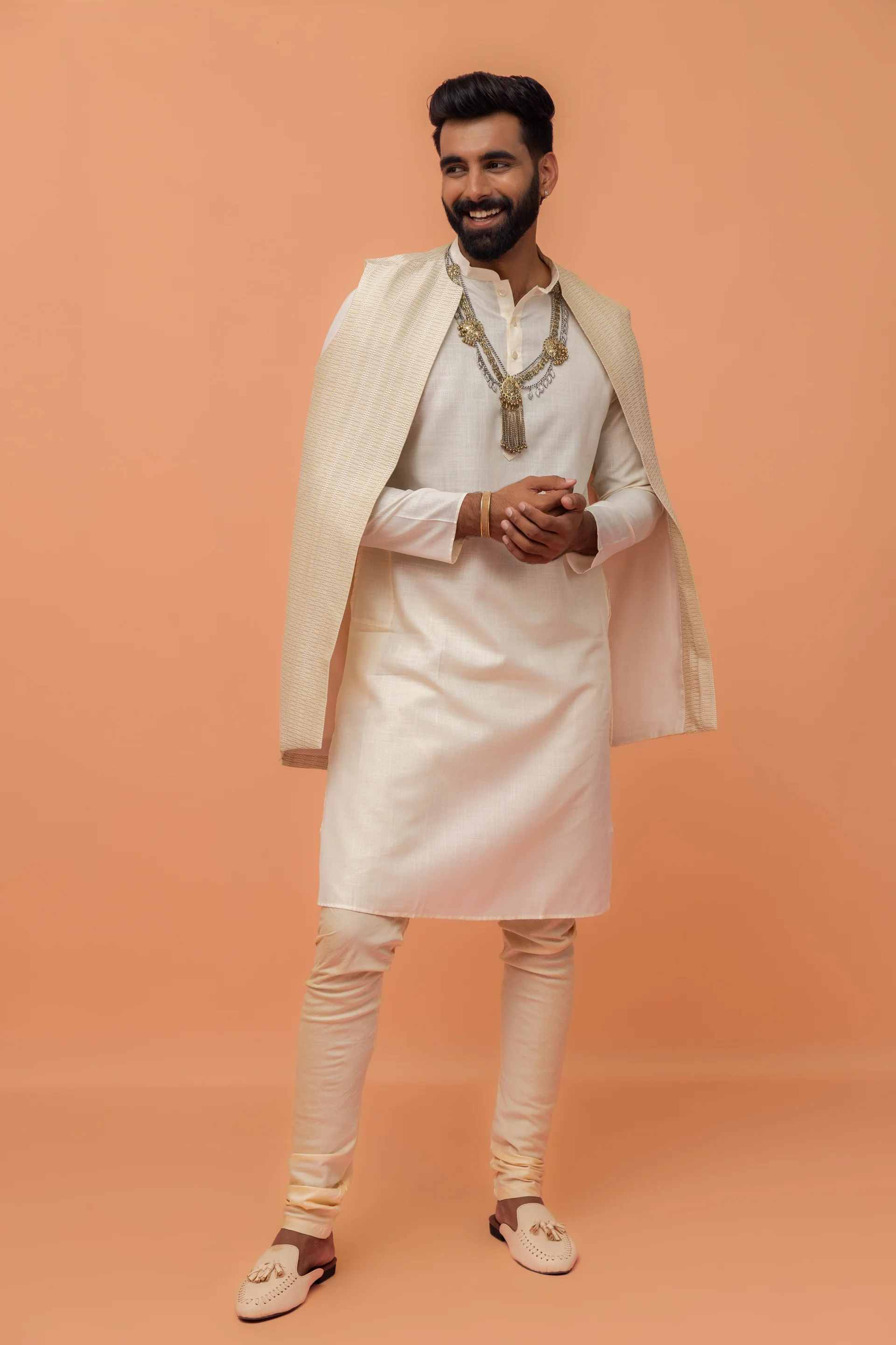 Beige Kurta with Textured Jacket & Churidar - Image 7
