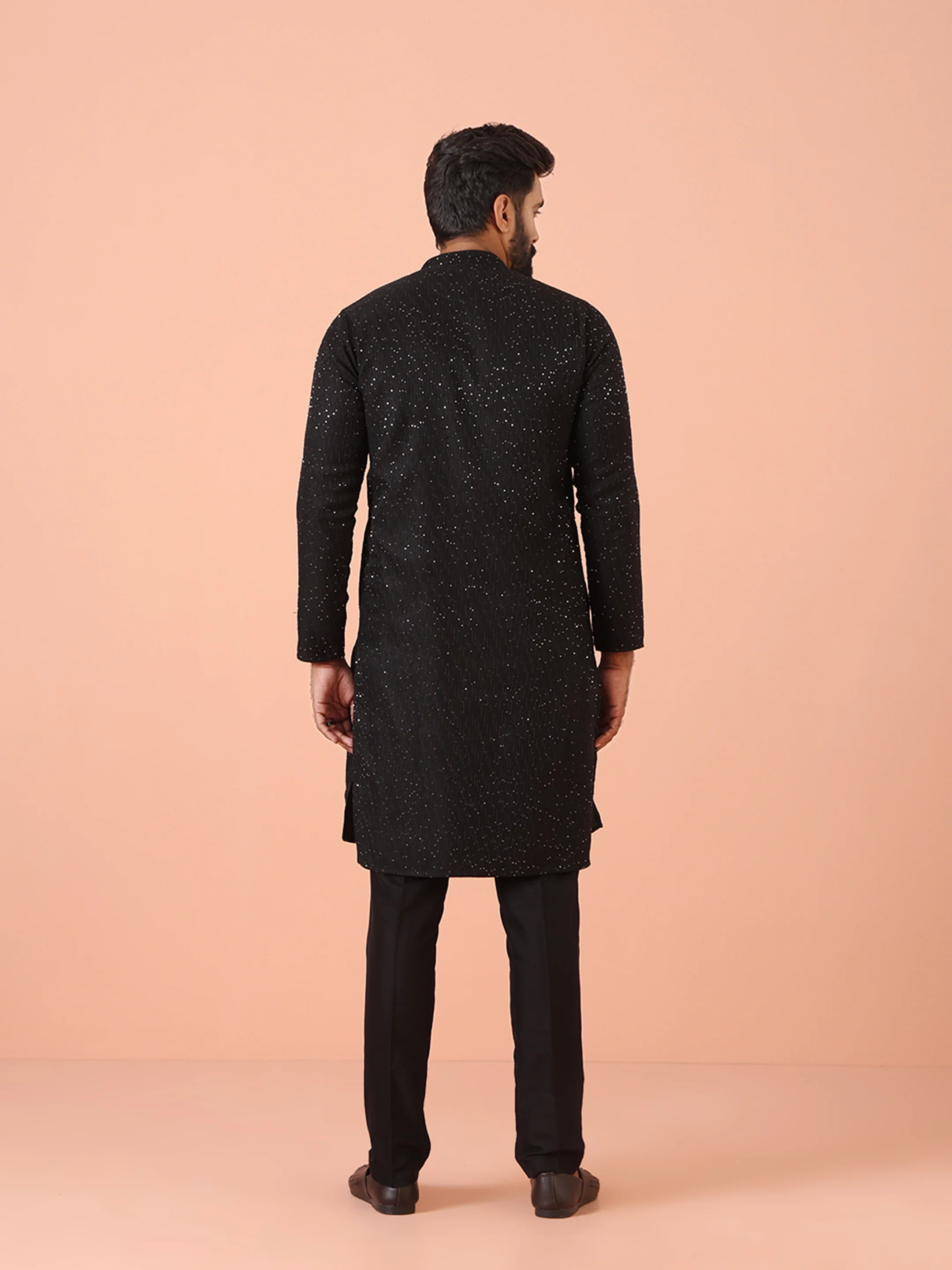 Men Black Embellished Kurta - Image 4