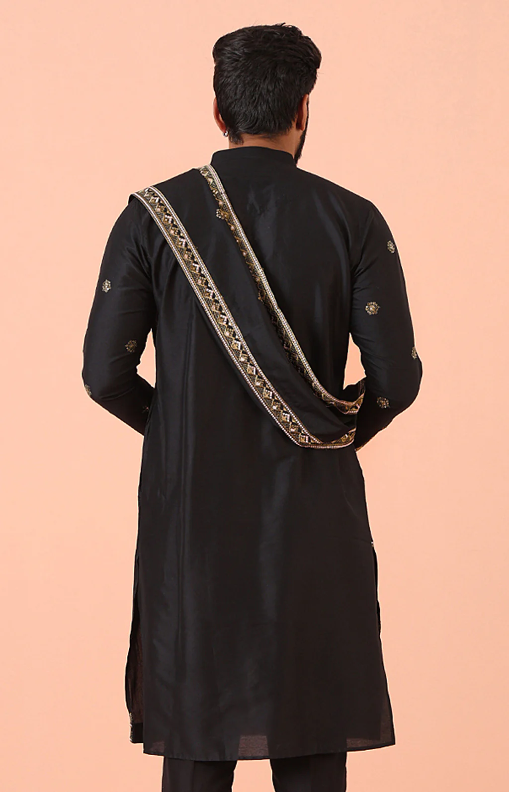 Men Black Embroidered Dupatta - Image 4