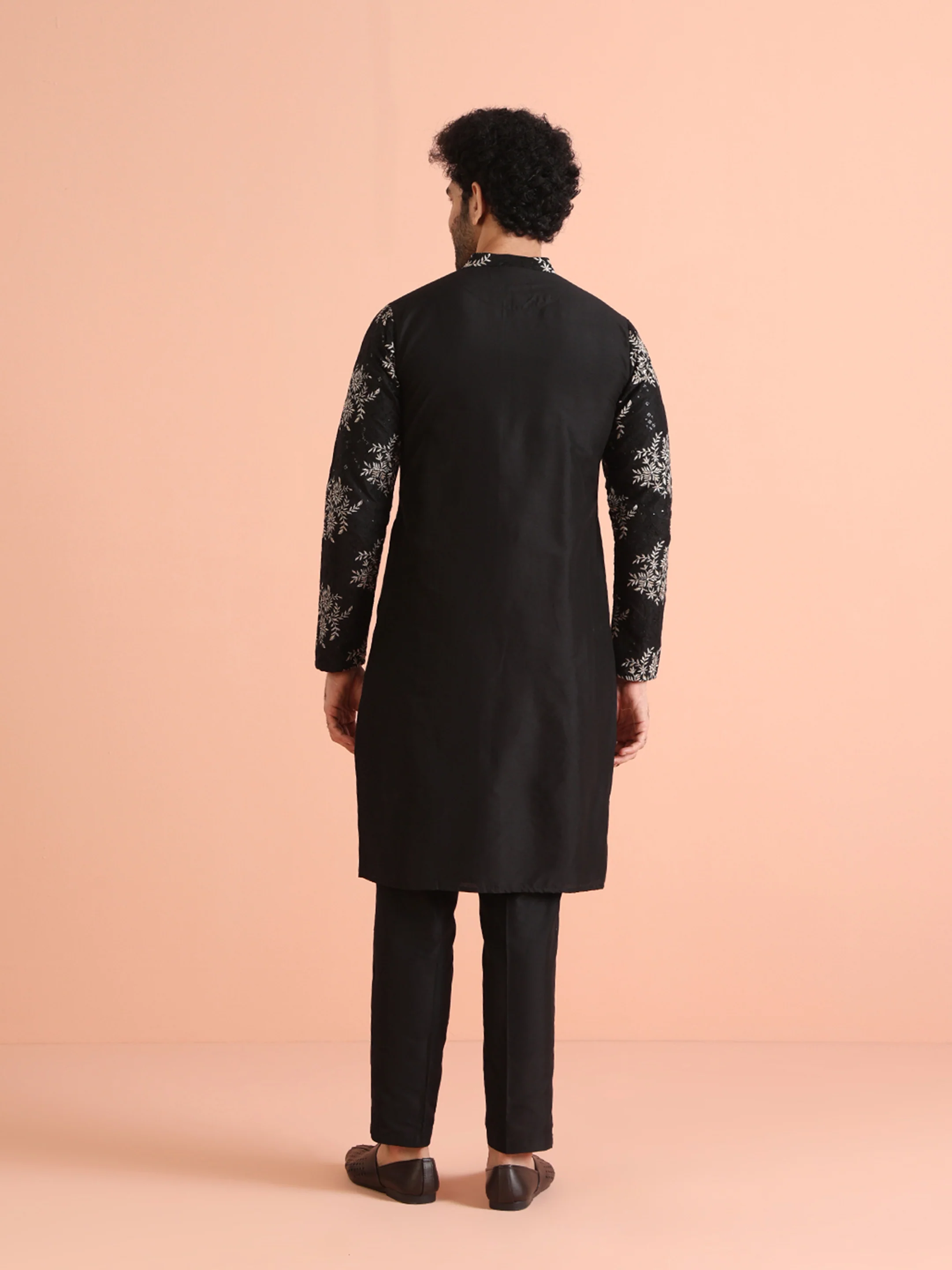 Men Black Heavy Thread Work Kurta Trouser Set - Image 5