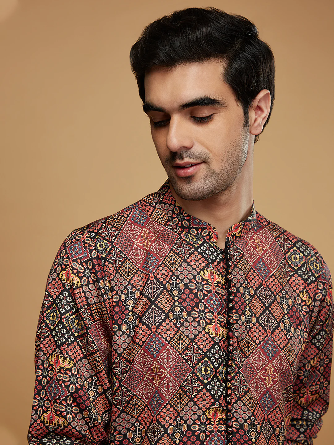 Men Black Kurta Churidar Set - Image 5