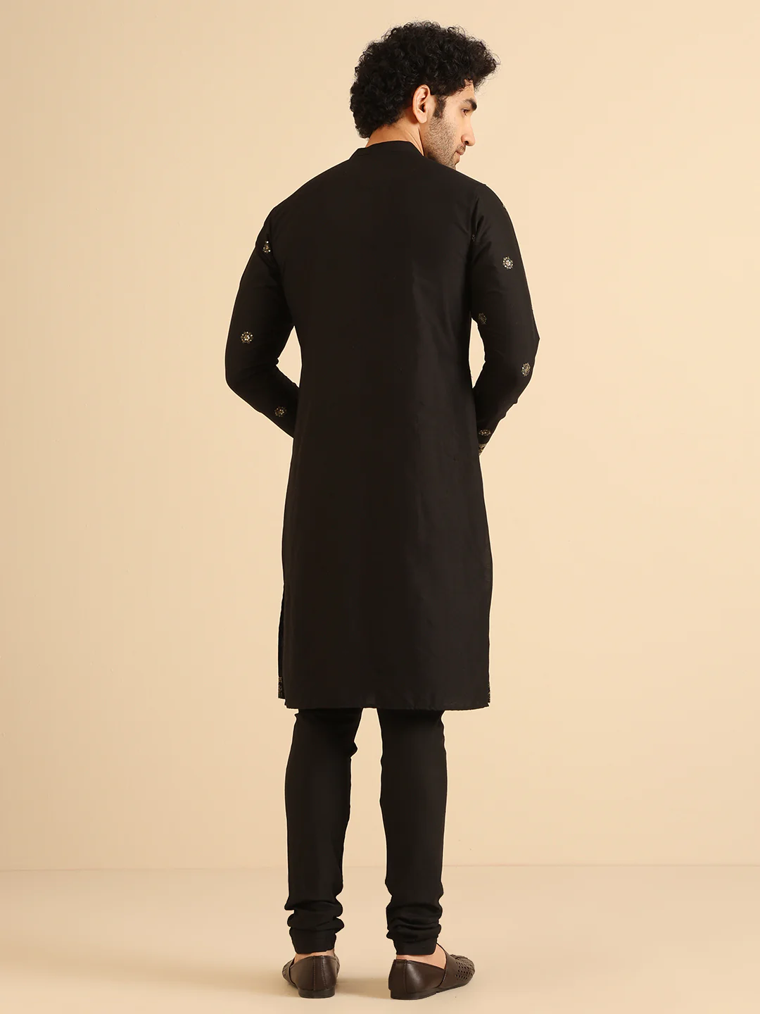 Men Black Kurta Churidar Set - Image 4