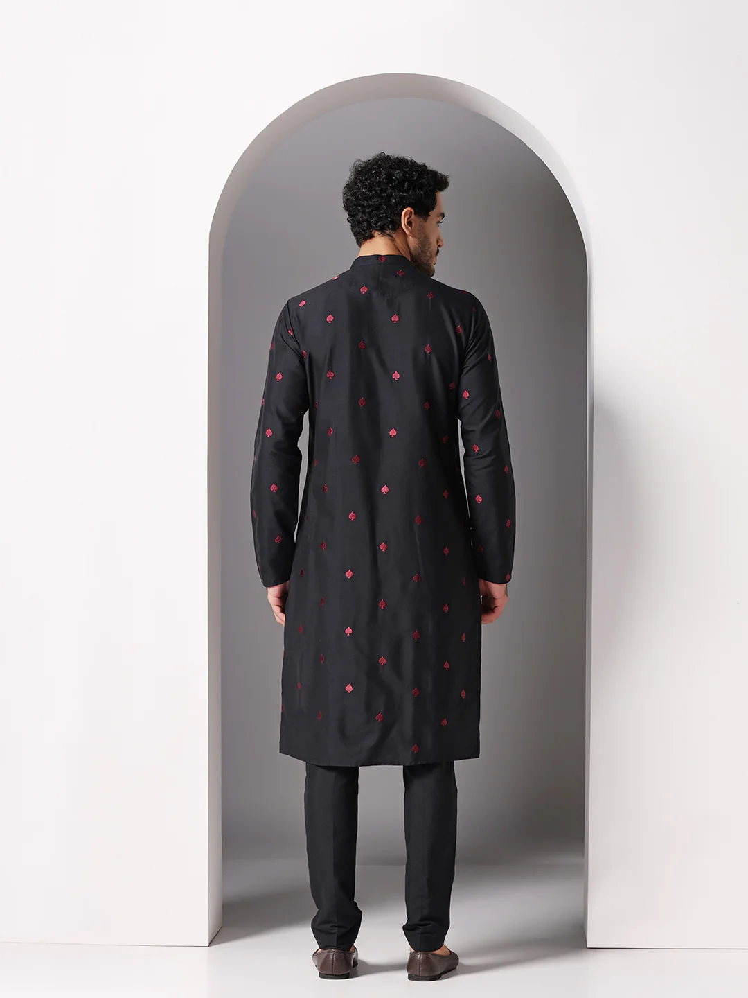 Black Cotton Embroidered Long Kurta - Image 4