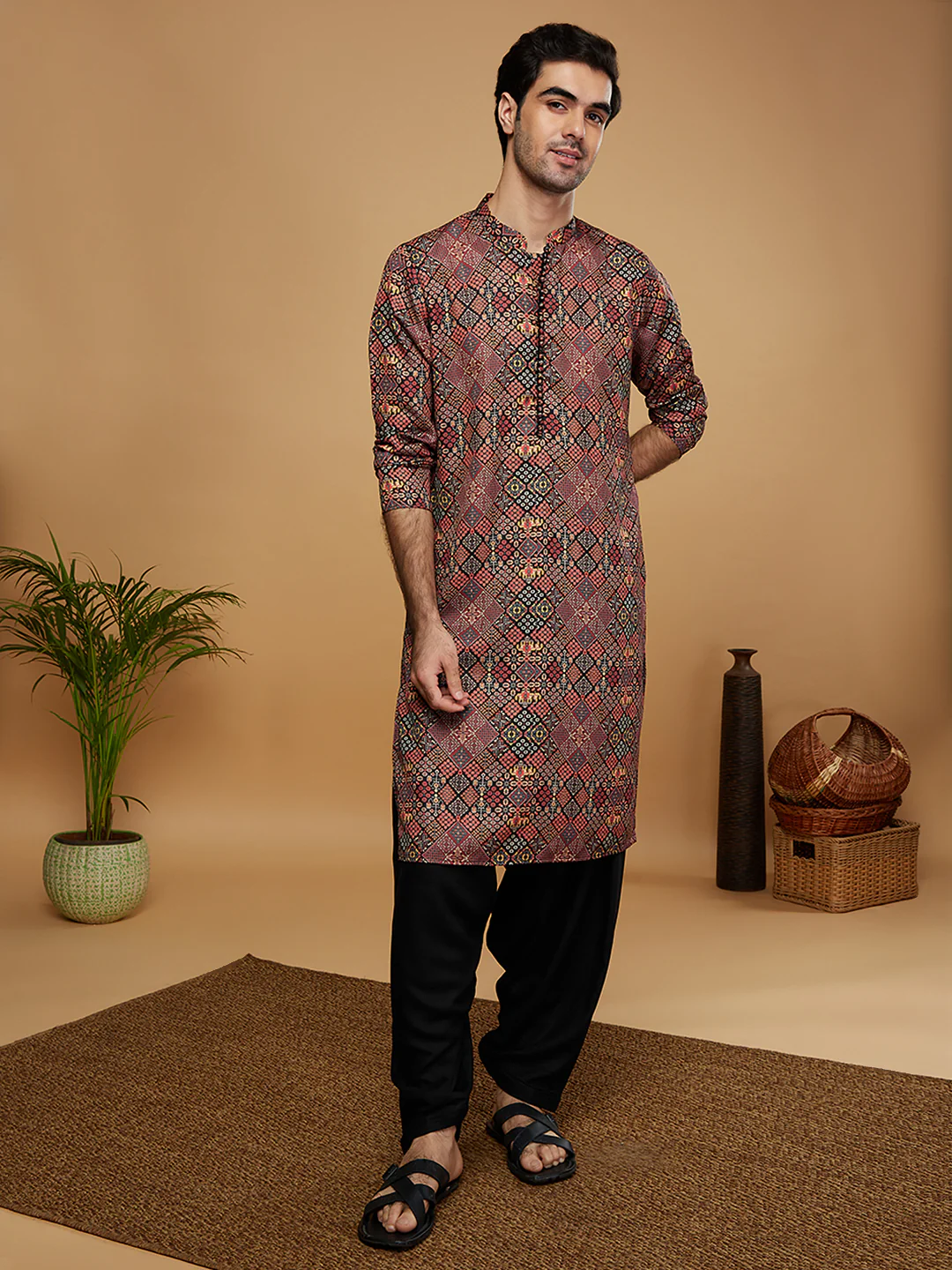 Men Black Kurta Patiala Set With Dupatta - Image 5