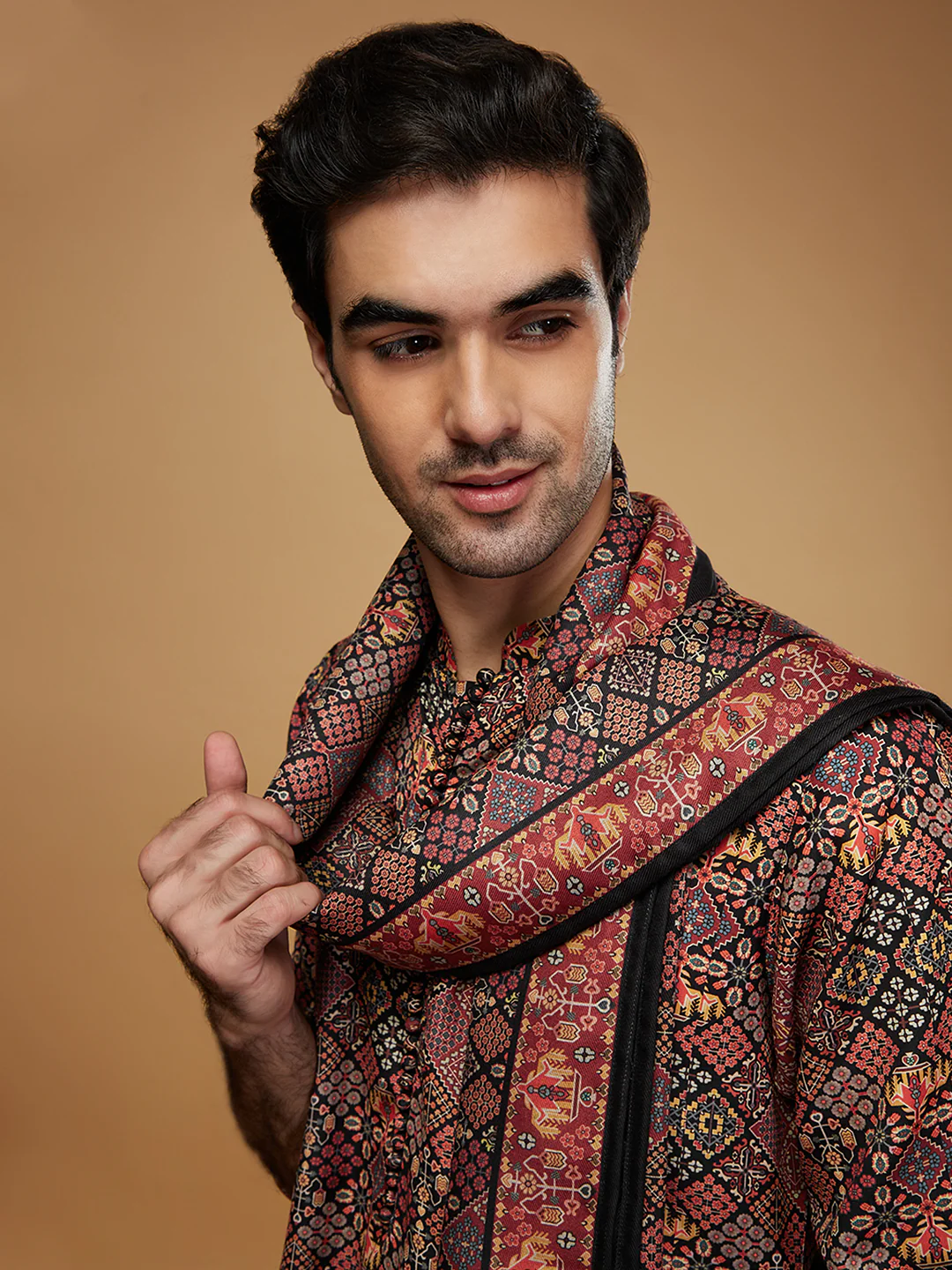 Men Black Kurta Patiala Set With Dupatta - Image 6