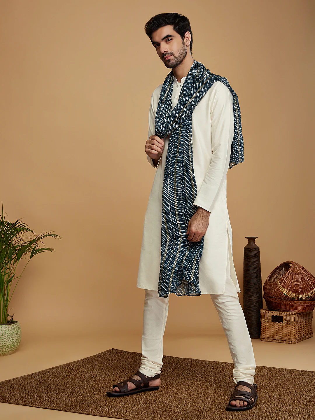 Blue Silk Printed Ethnic Dupatta. - Image 6