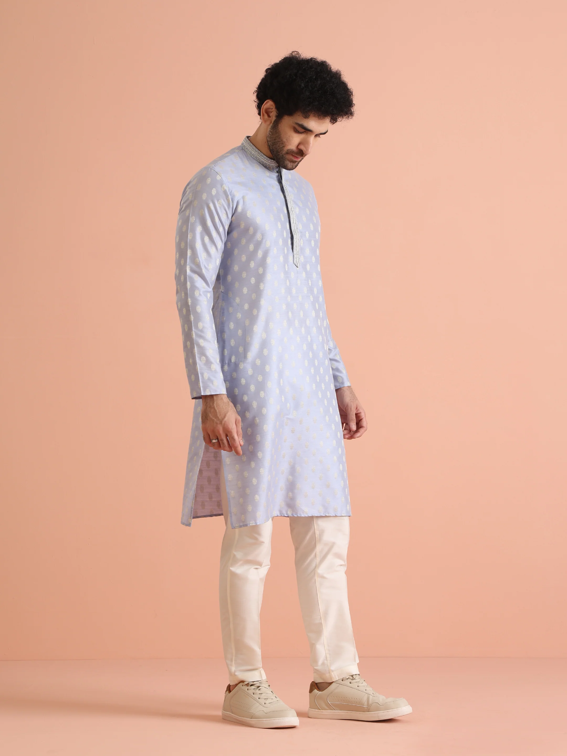 Men Blue Ethnic Motifs Kurta - Image 2
