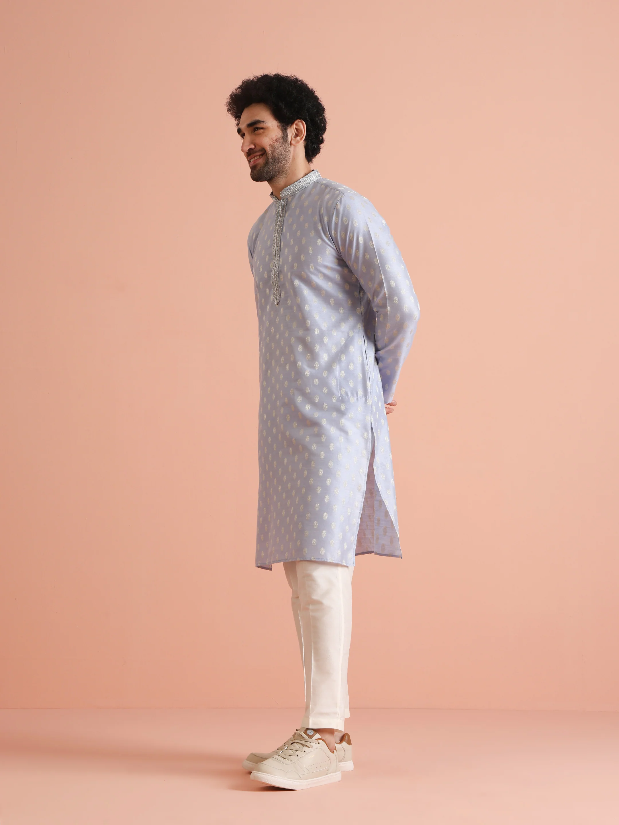Men Blue Ethnic Motifs Kurta - Image 3