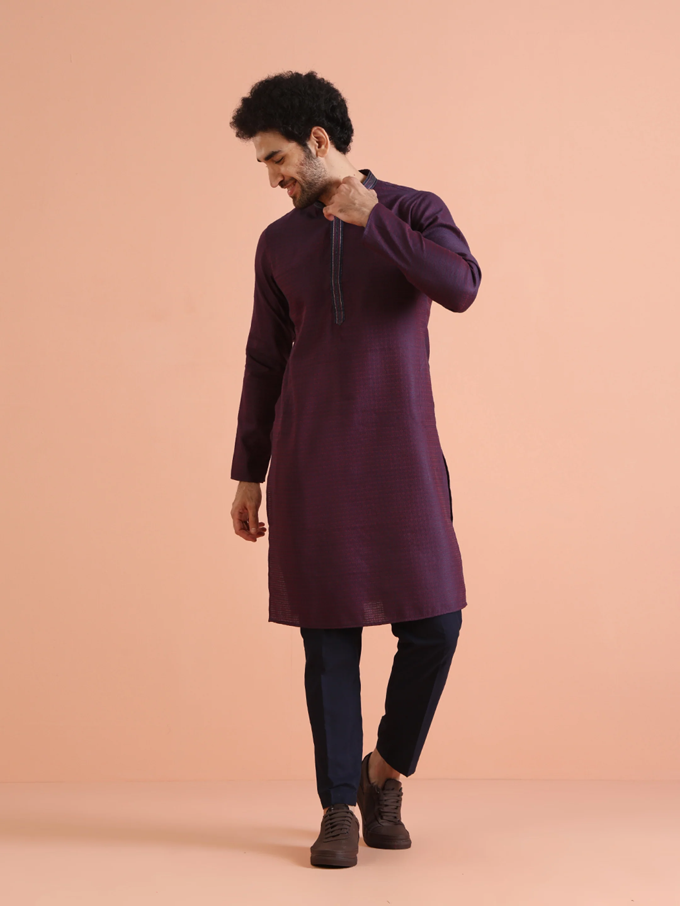 Men Blue Ethnic Motifs Kurta Trouser Set - Image 2
