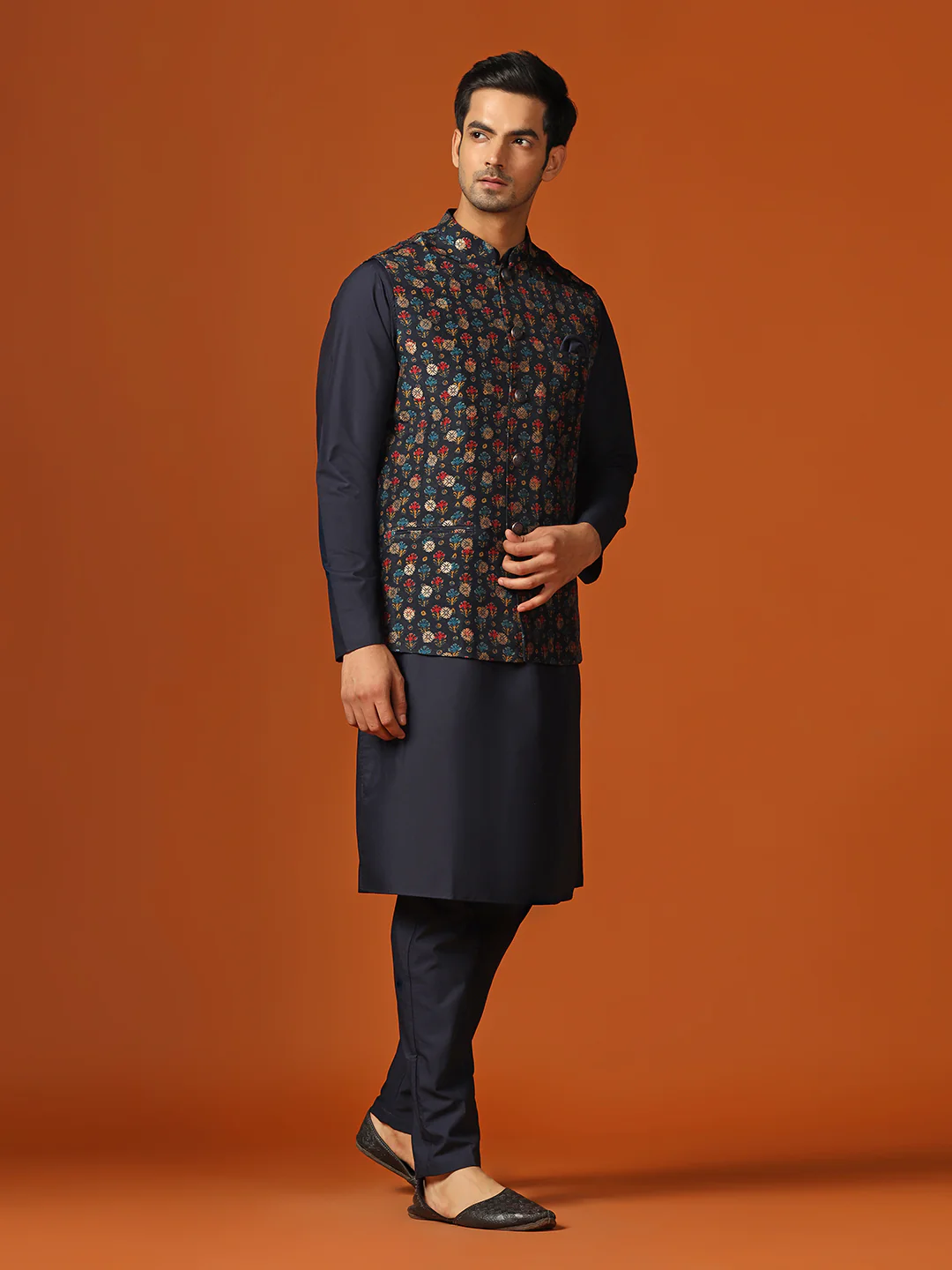 Men Blue Kurta Jacket Trouser Set - Image 2