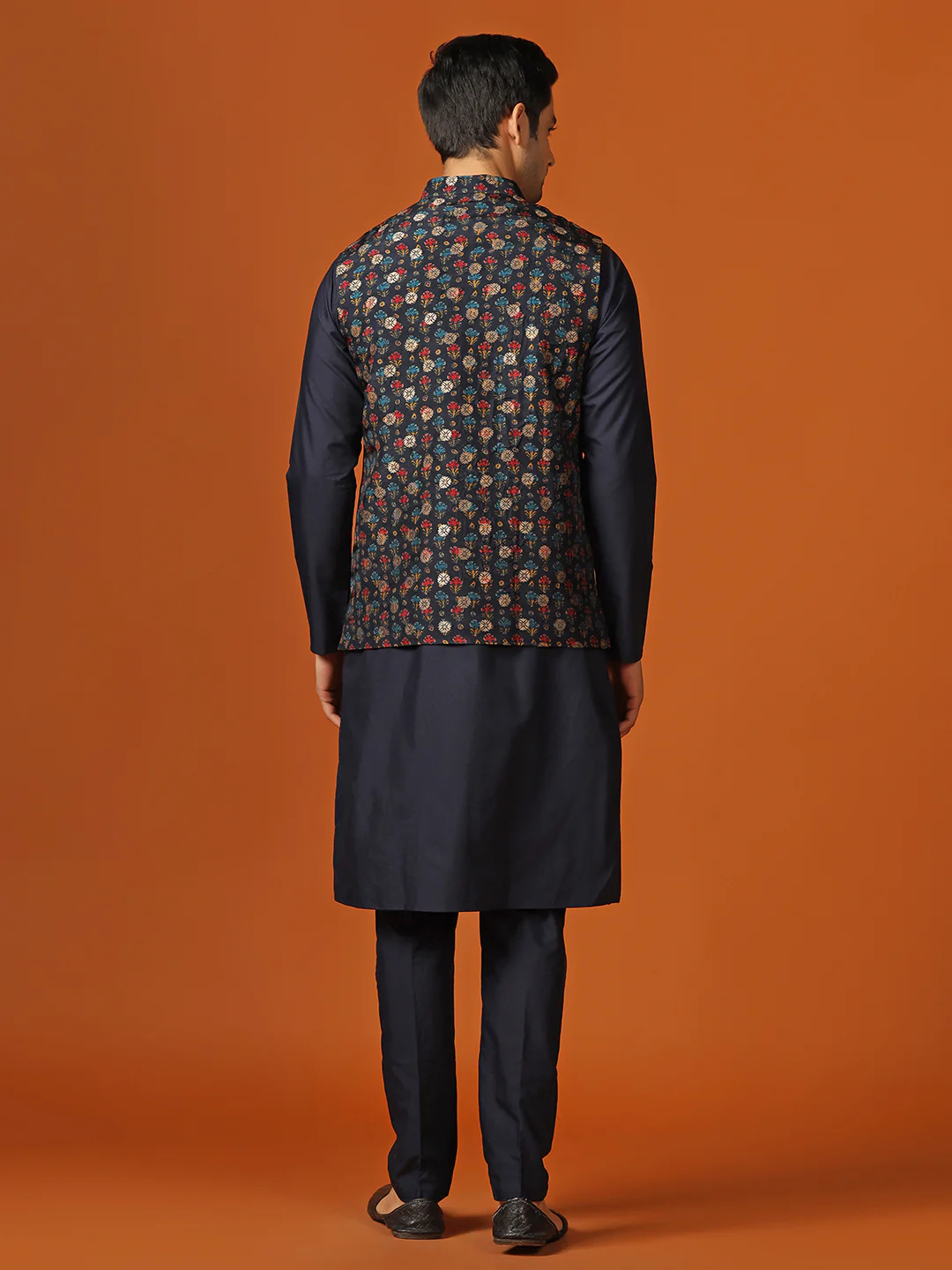 Men Blue Kurta Jacket Trouser Set - Image 4