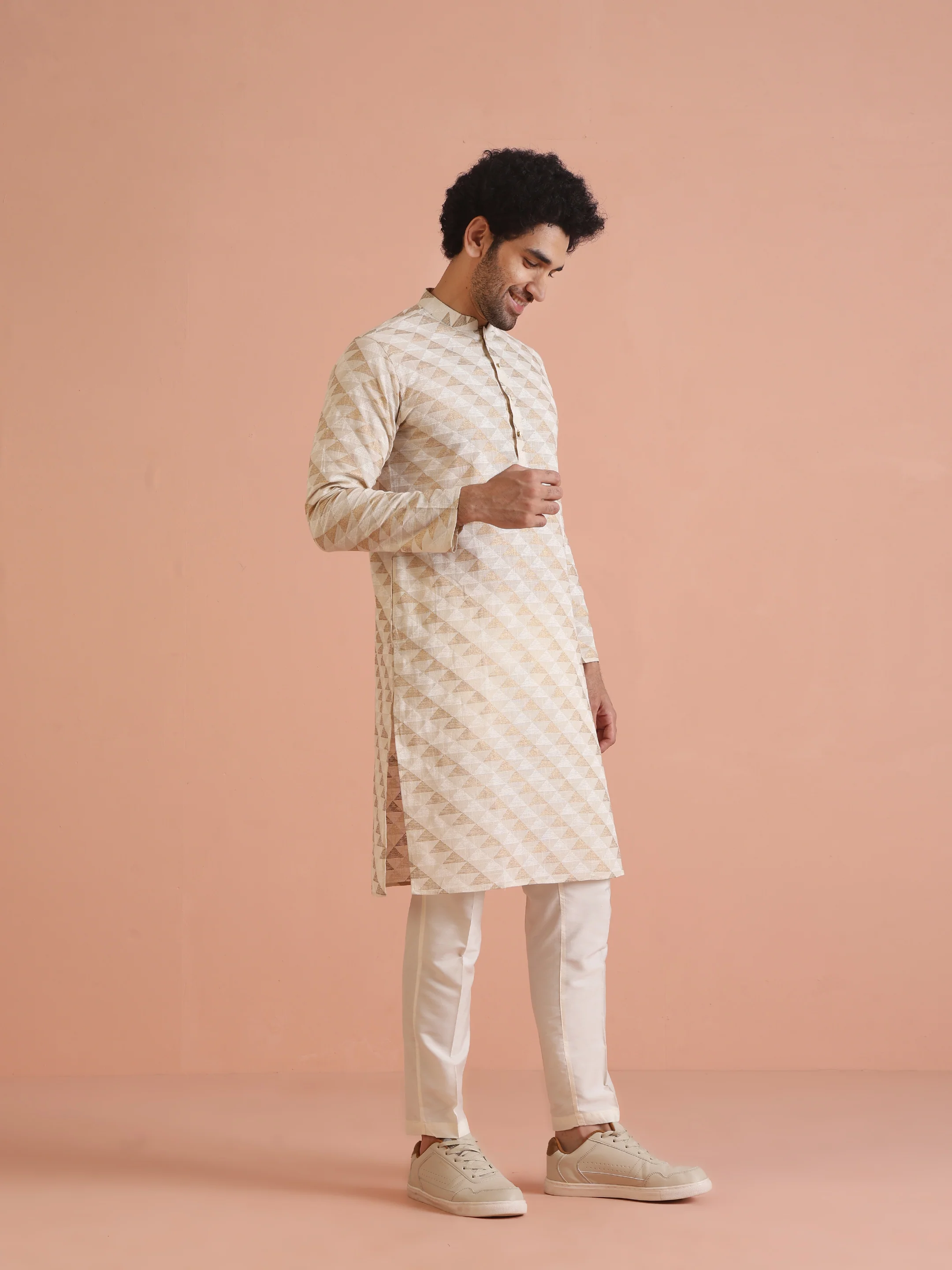 Beige Cotton Silk Geometric Kurta Long - Image 5