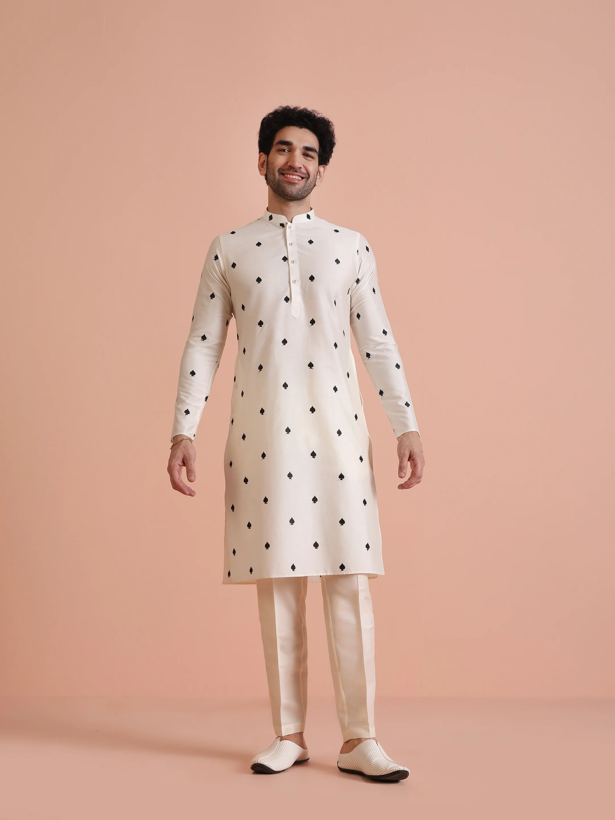 White embroidered Kurta with White Trouser - Image 7