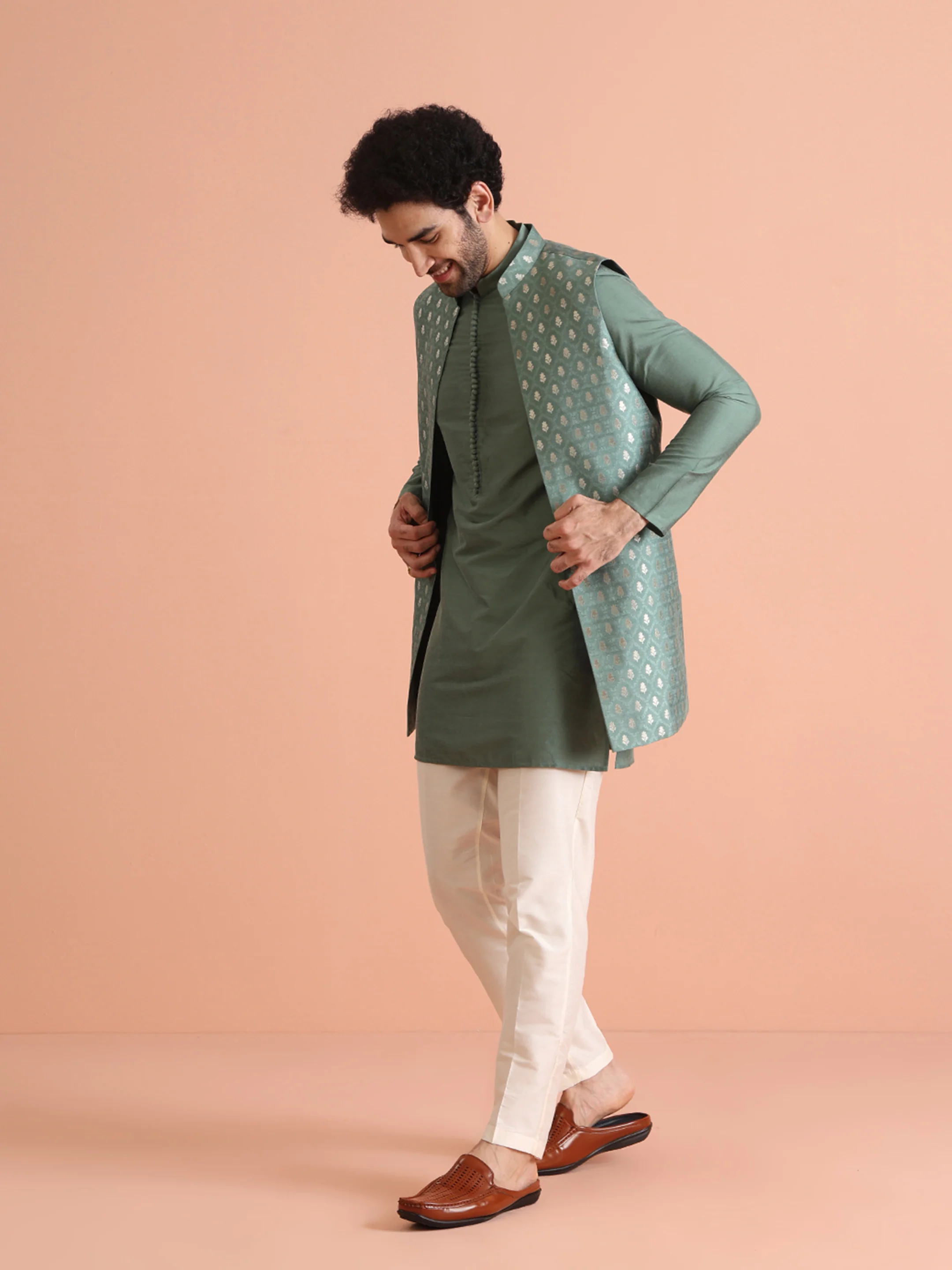 Green Silk Blend Woven Jacket Kurta Trouser Set - Image 8