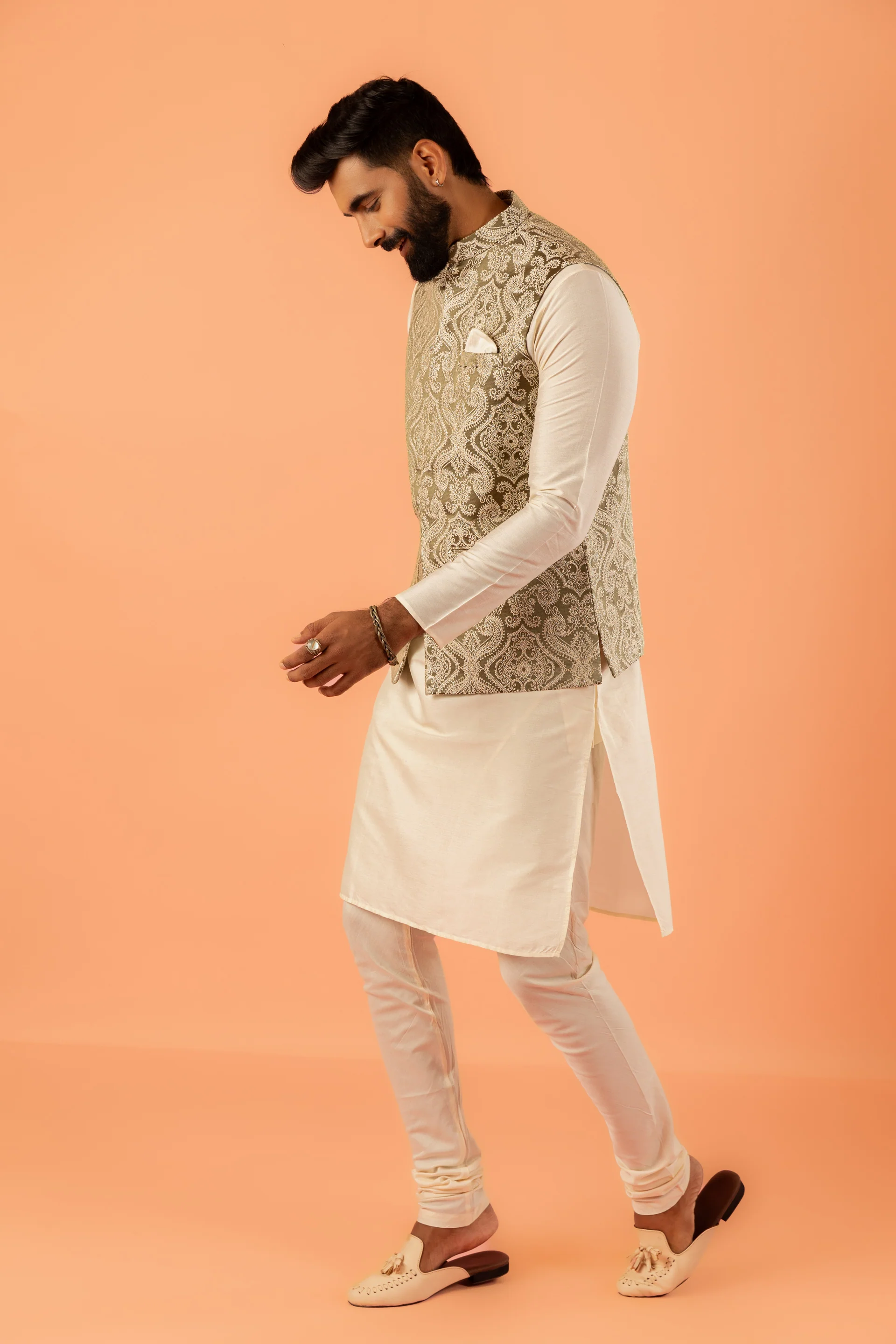 Men Green Jacquard Kurta Jacket Churidar Set with Ethnic Motifs - Image 2